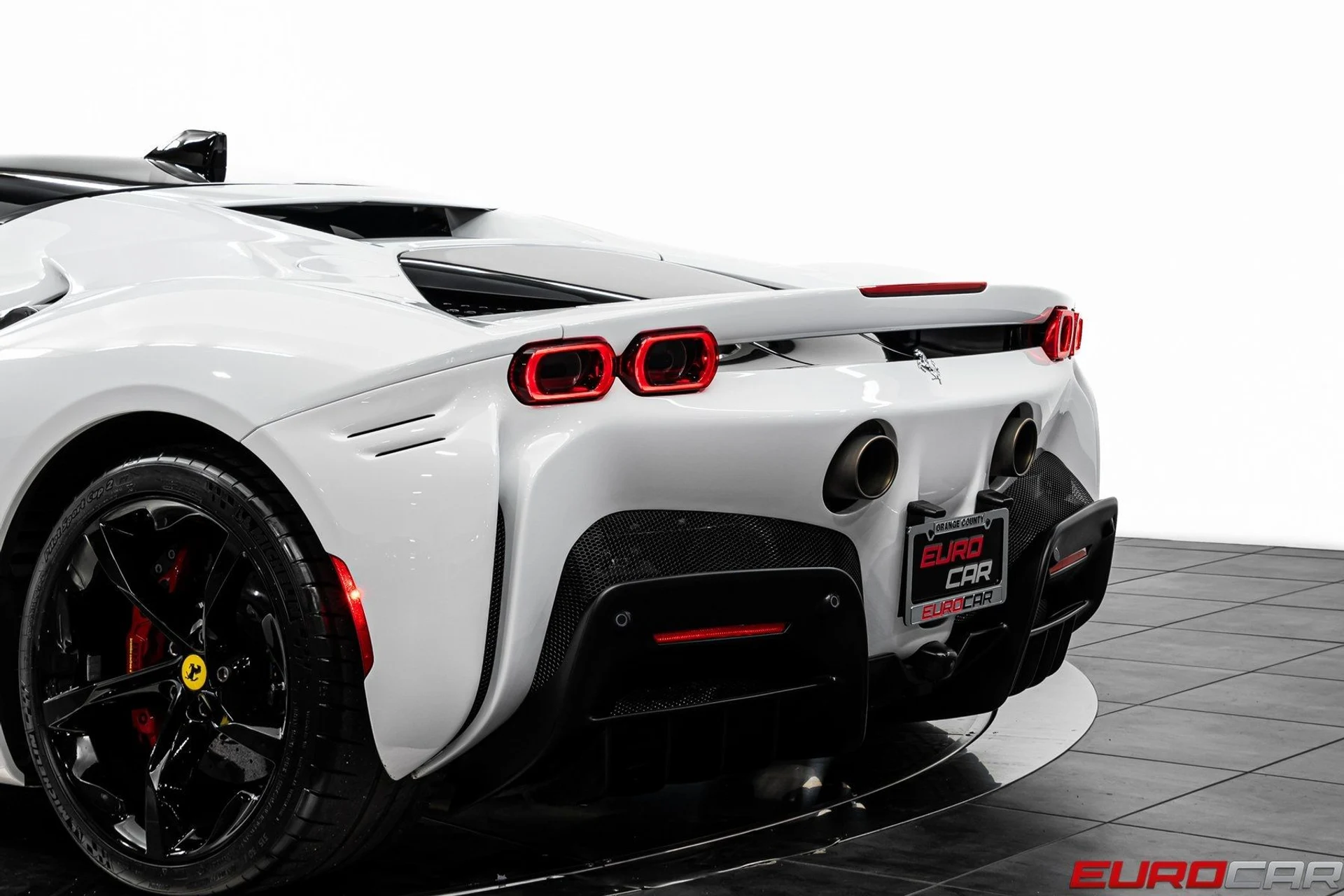 mph018_3831382365_image_19_f767cd2d31