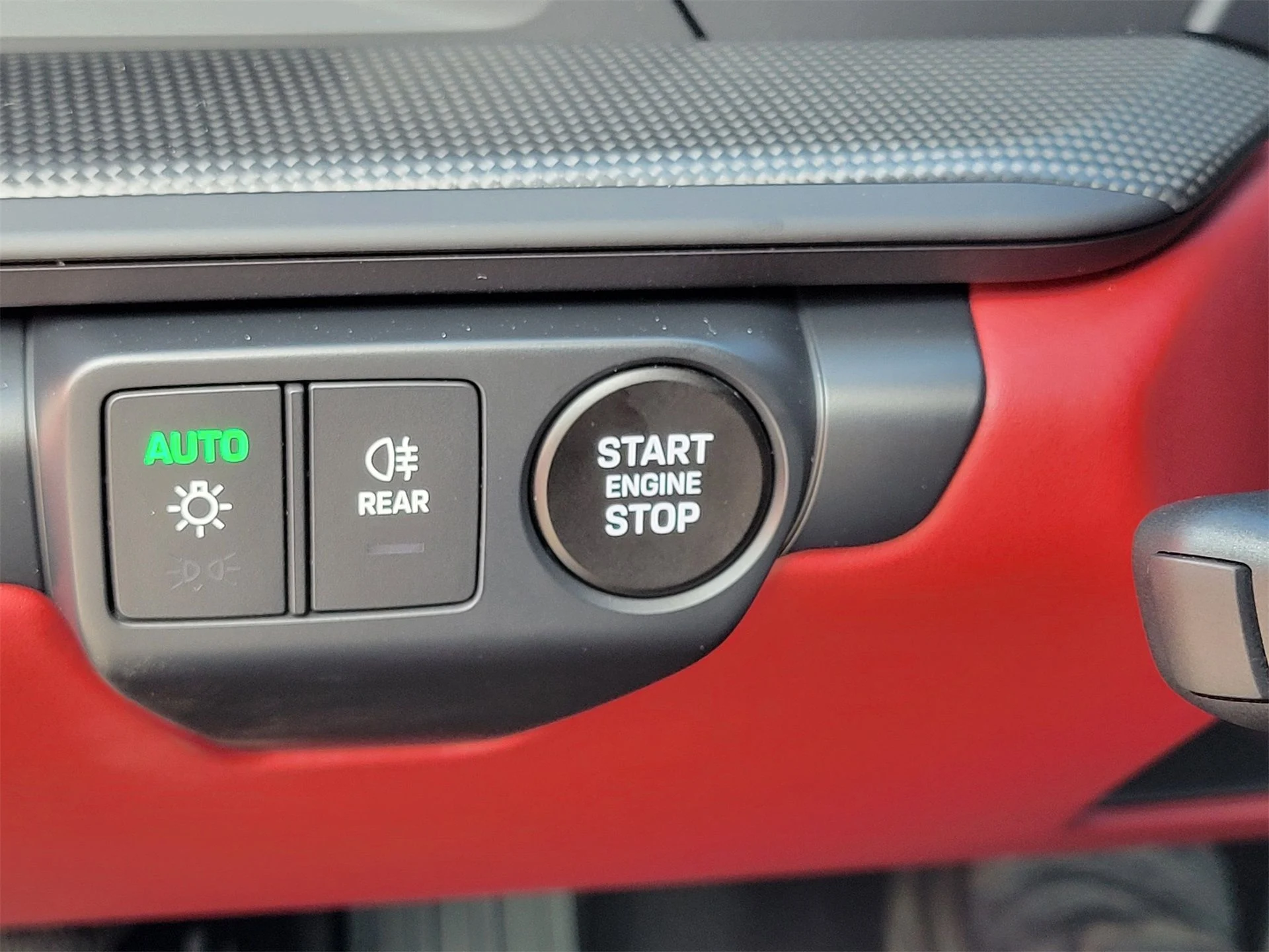 mph018_3833791098_2c8f196ea997bd50346f905df54cebcc_67709e884b