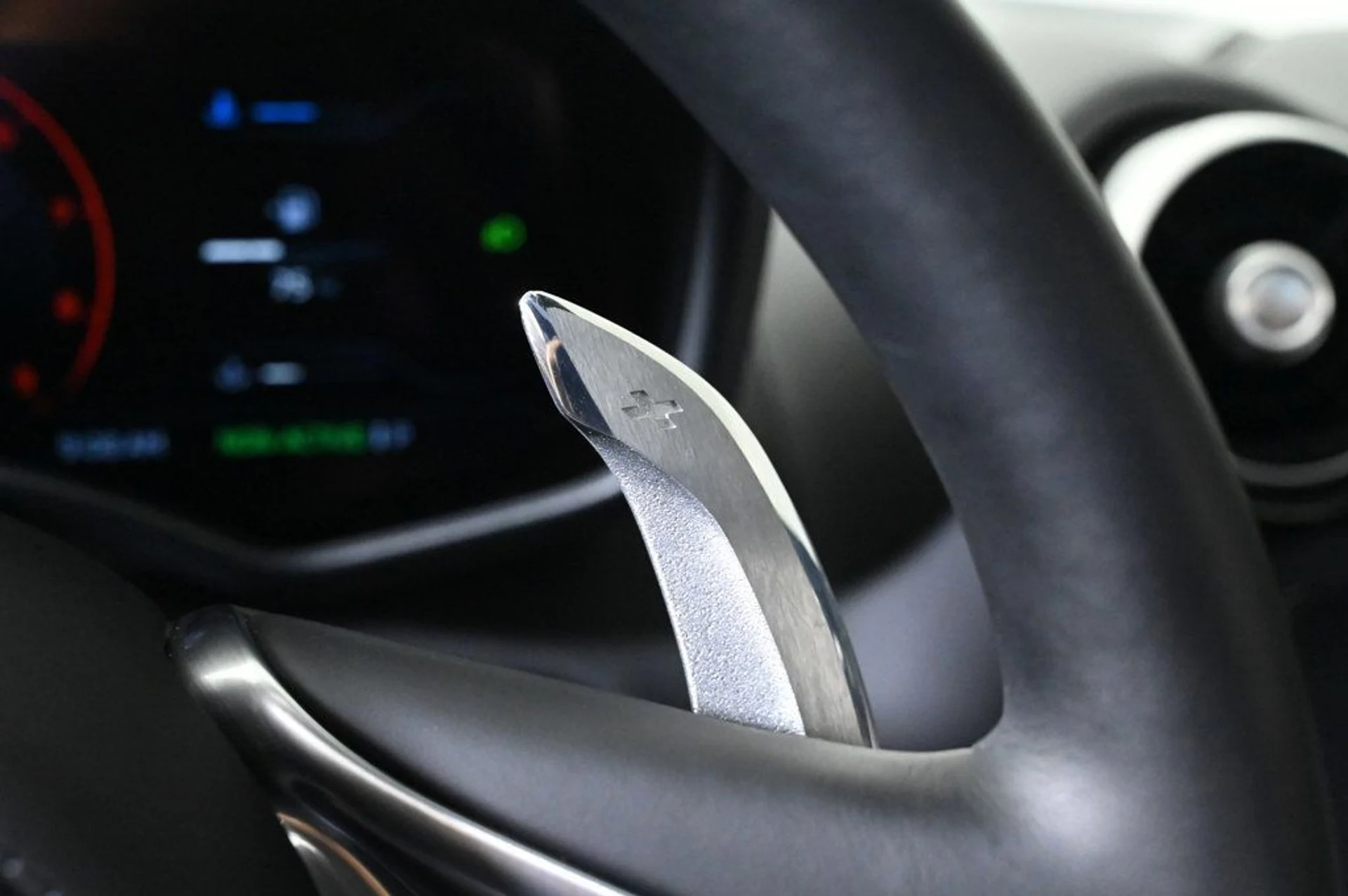 mph018_38386271_used_2025_mclaren_gts_11350_22938717_18_1024_1c041bb322