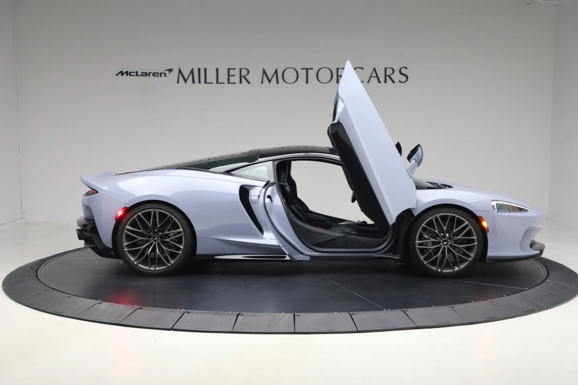mph018_3838807810_Used_2022_Mc_Laren_GT_Luxe_d0c3508c8c