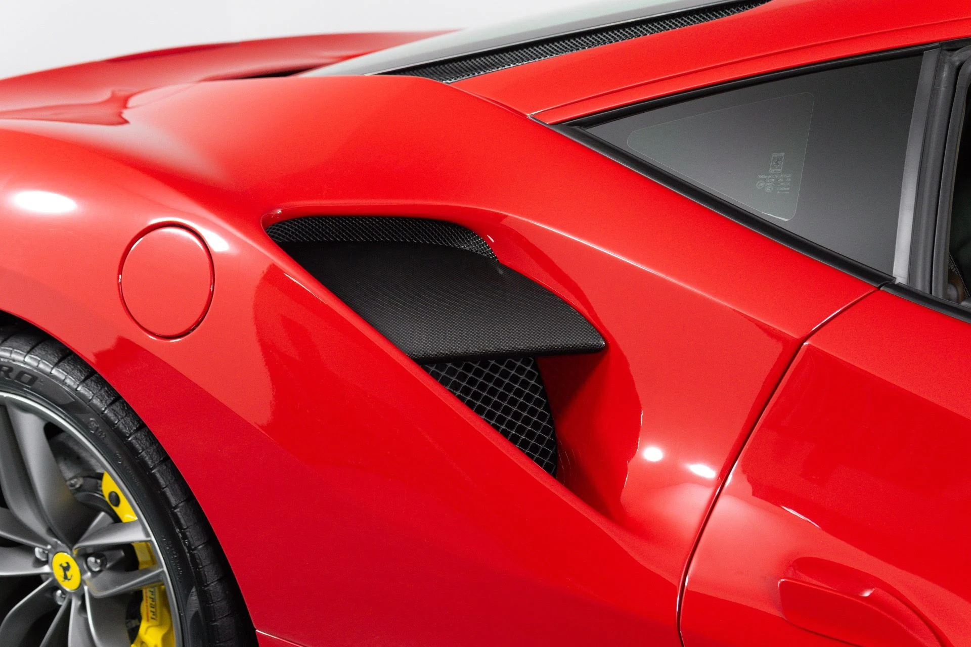 mph018_3840987900_Used_2017_Ferrari_488_GTB_1781727340_ad0e319f6f