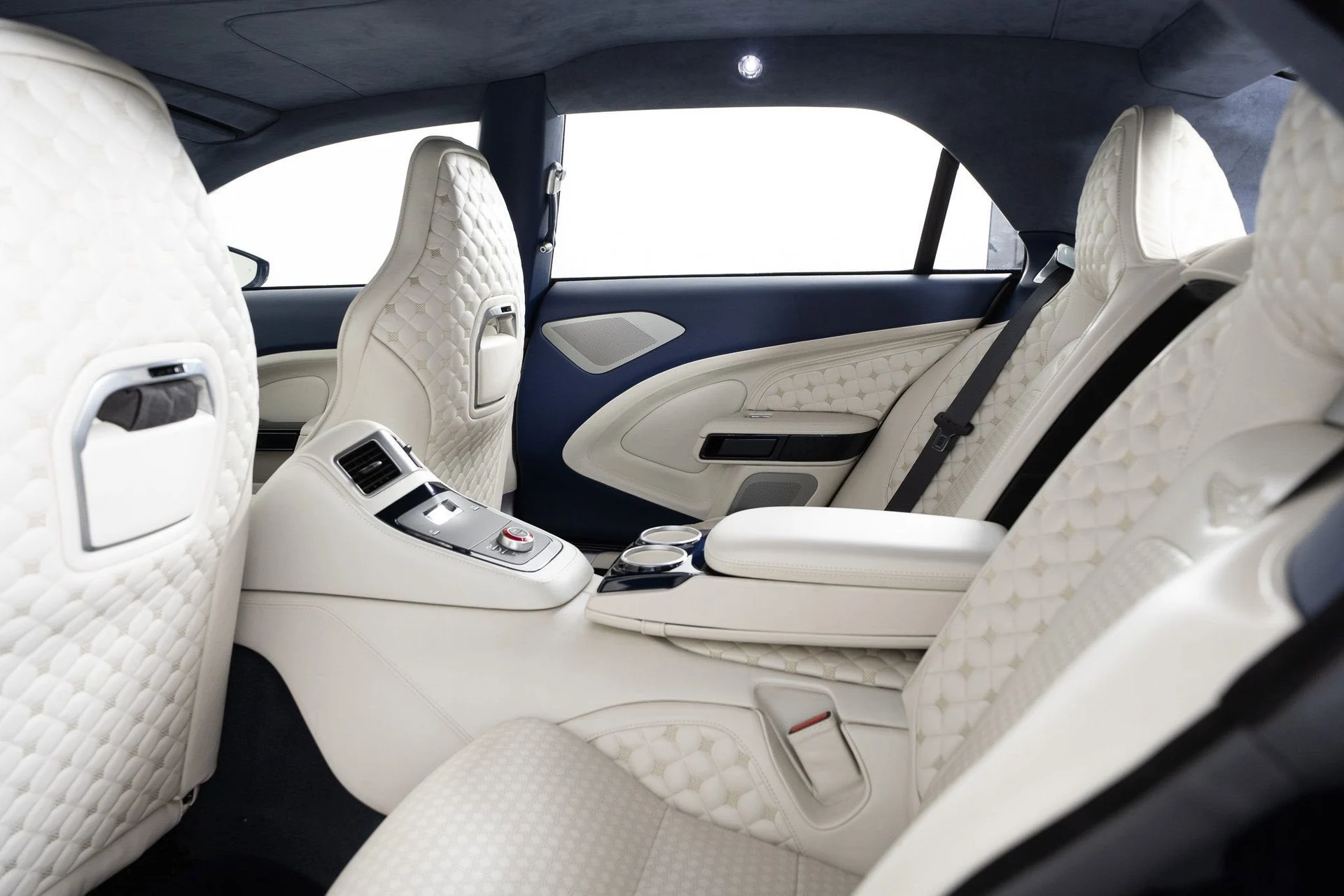 mph018_3847073949_20d91dff5e4a4d1882c234bbd5ec517a_c54333817d