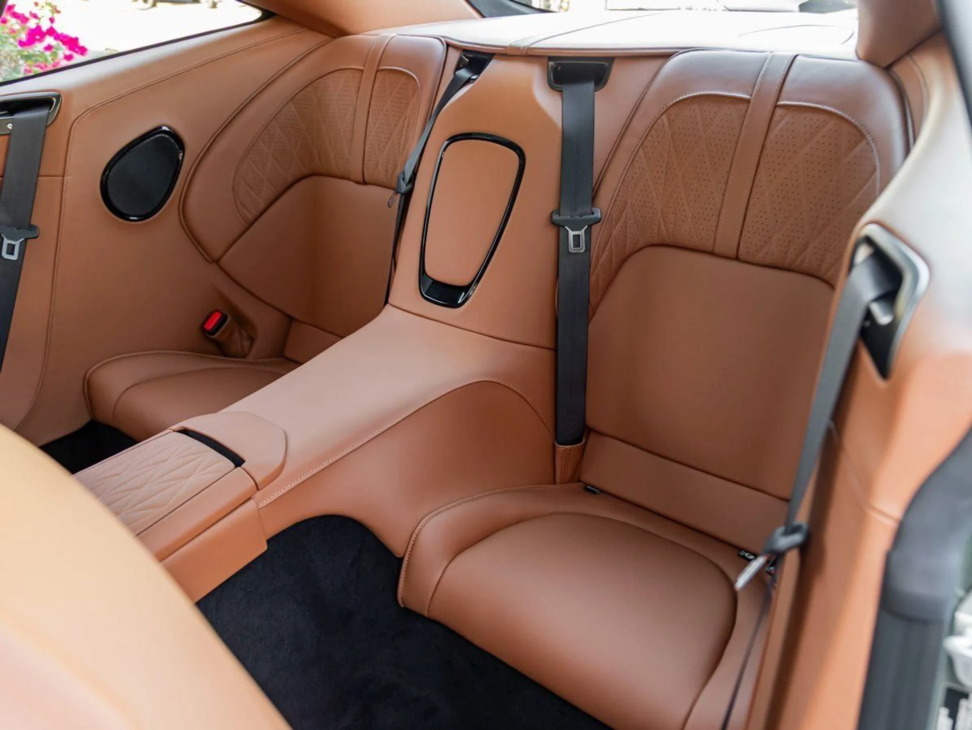 mph018_3848107759_19_771204cdff