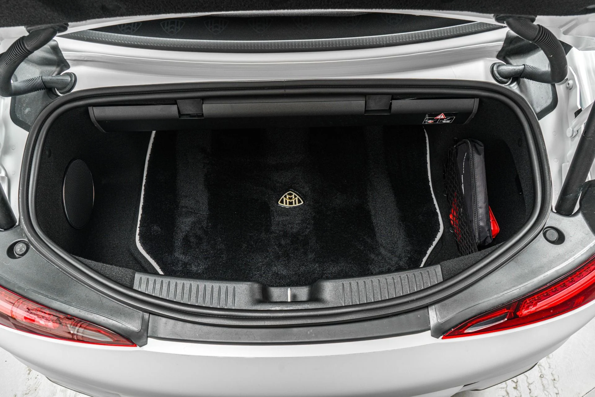 mph018_385242397_Used_2026_Mercedes_Benz_Maybach_SL_680_Factory_Matte_Paint_Extremely_Low_Miles_1771434800_9a547cf1e7