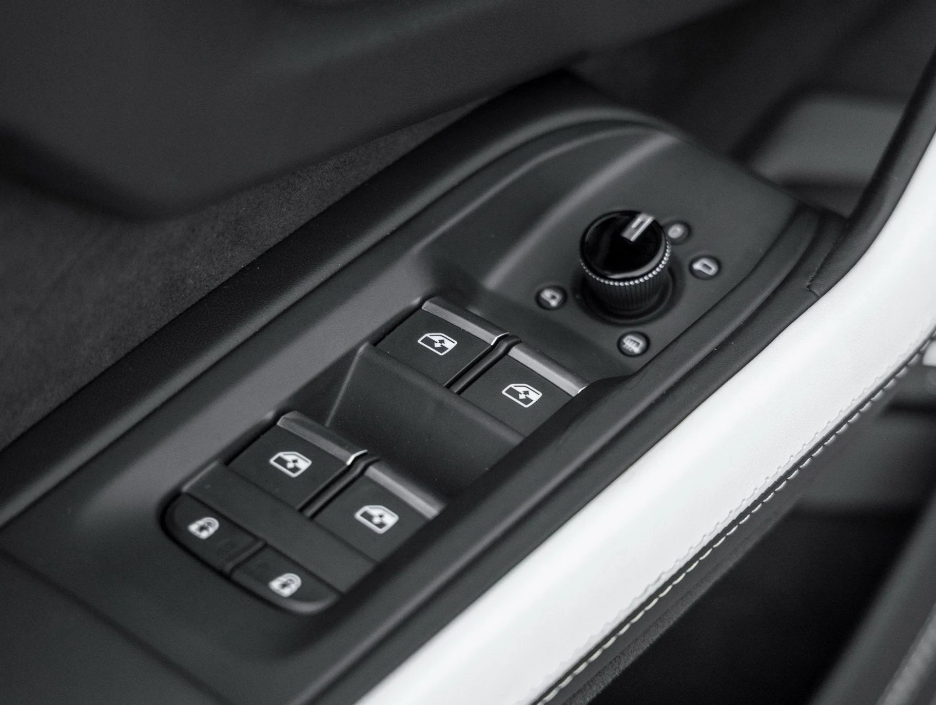 mph018_3878821199_19_1a1af2acf1