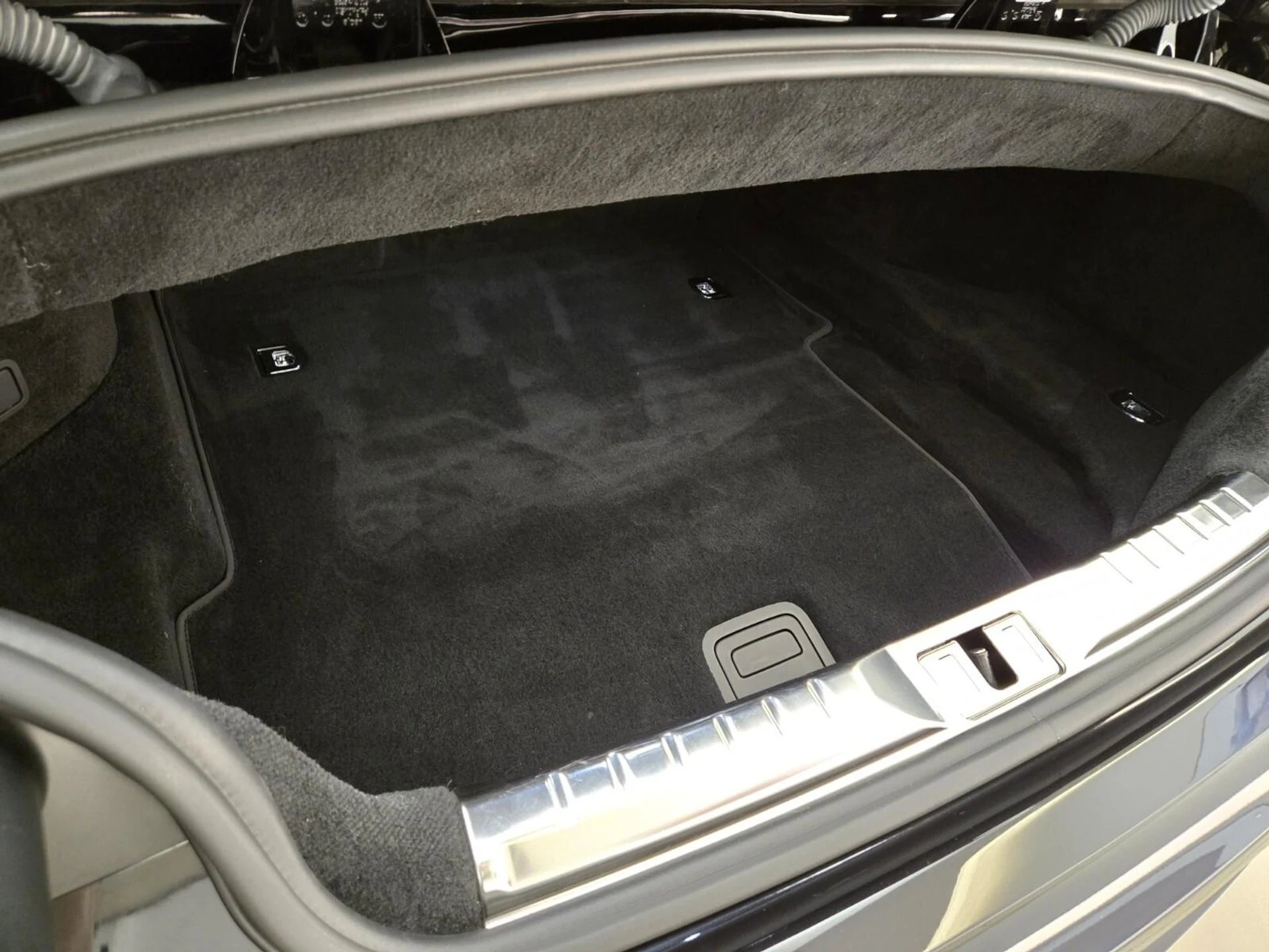 mph018_3879376569_Used_2020_Bentley_Continental_GT_V8_1769150854_264f31c902