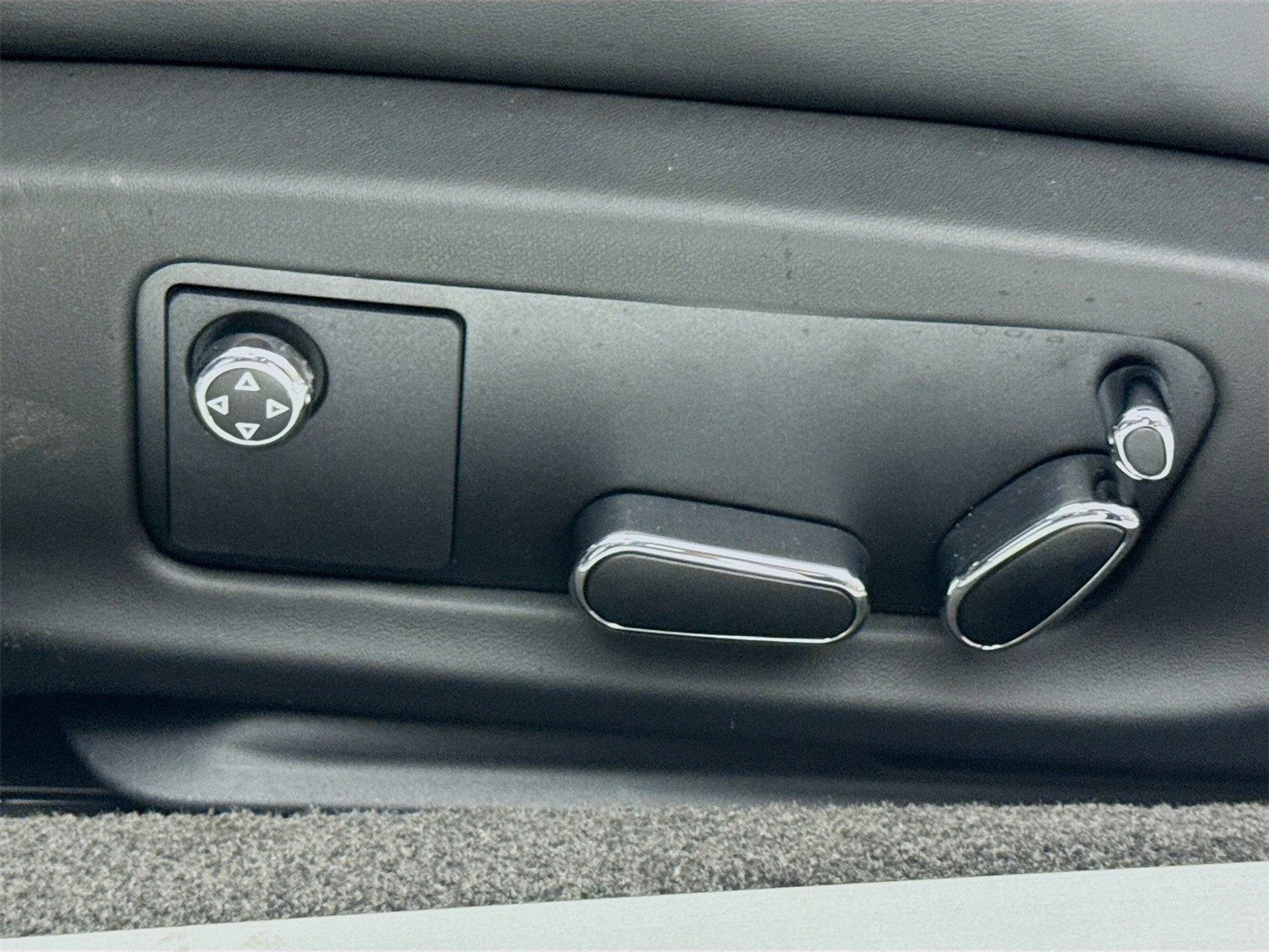 mph018_3881681638_4ff37c2d39319e61ec09bddc923b6b1fx_bd010003d0