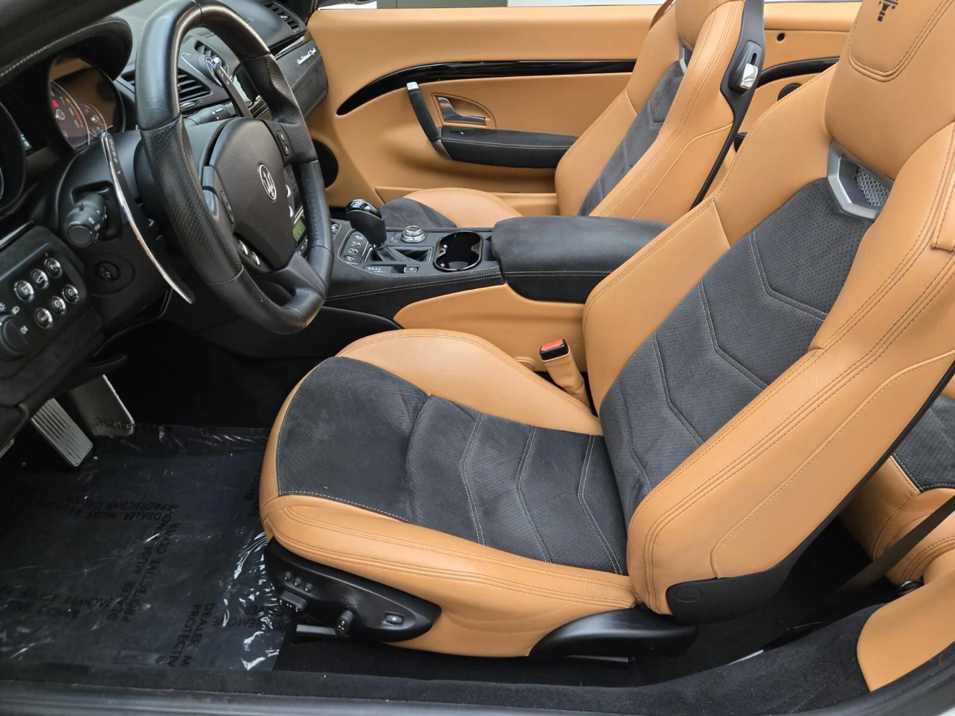 mph018_3885563341_Used_2018_Maserati_Gran_Turismo_Sport_1753165770_08428b79e4