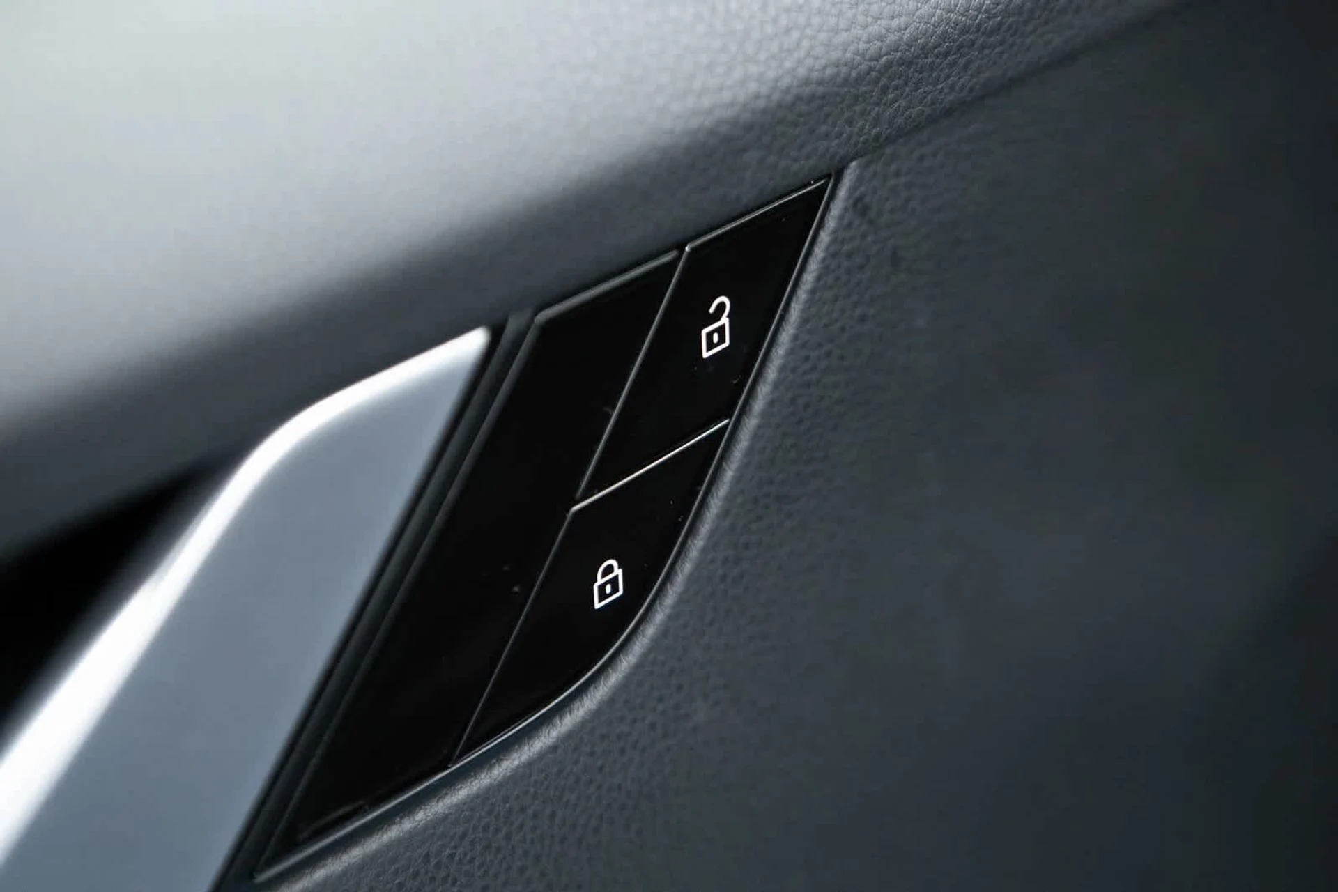 mph018_3888117037_27958dad349ab154debbbd5dcc80da31x_0e0664adfa