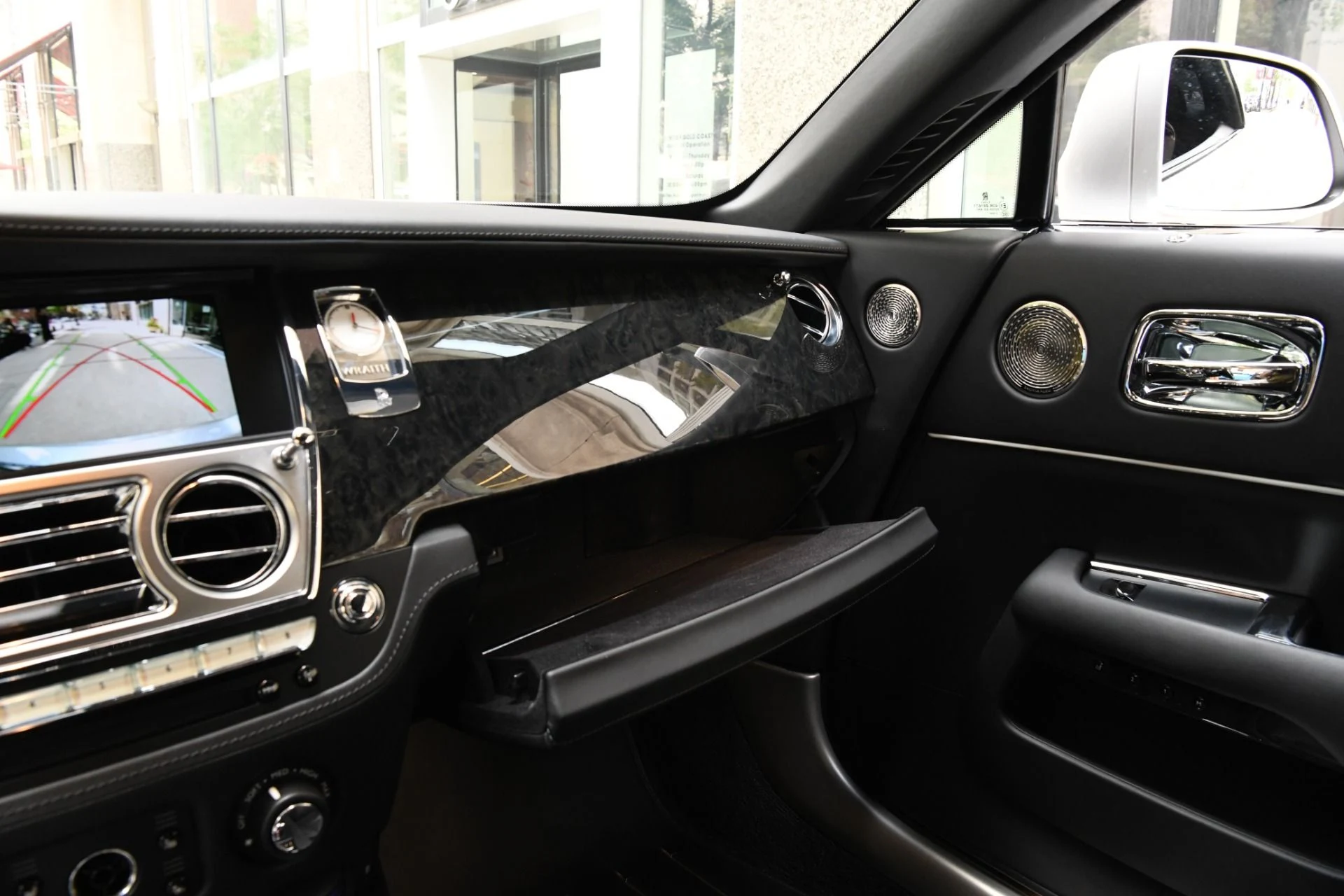 mph018_3890590104_11738_p20_l_e4fb7f6815