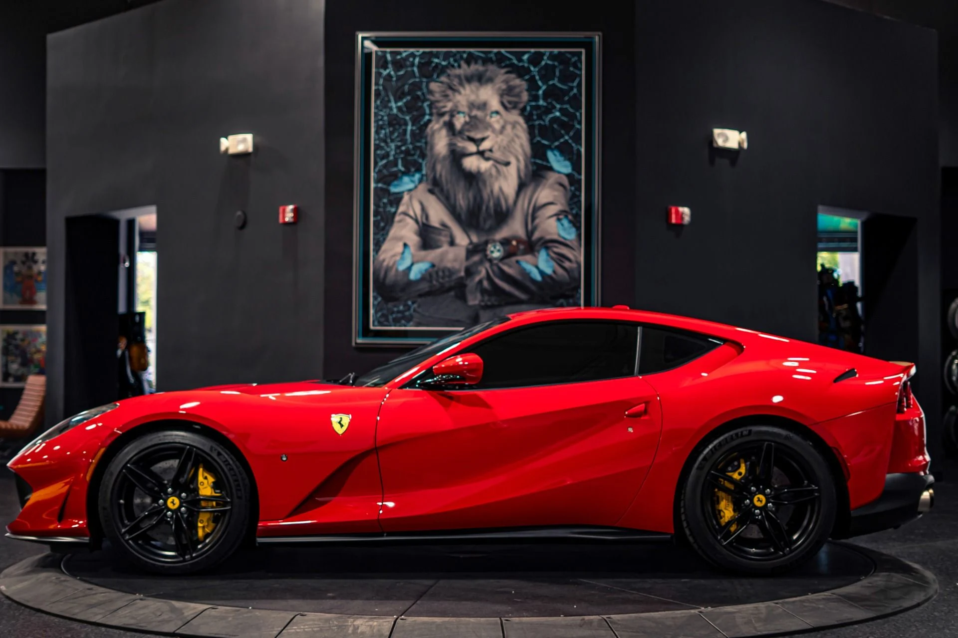 mph018_389133337_Used_2020_Ferrari_812_Superfast_1778093212_50b71c7b48