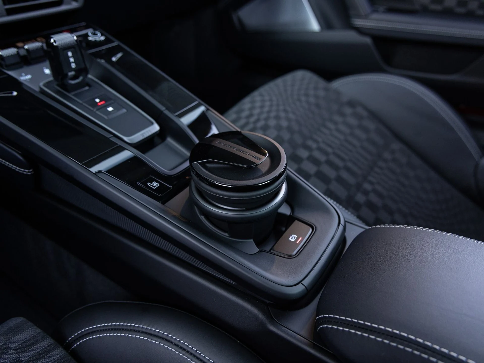 mph018_3895229015_19_0c6b5a3045