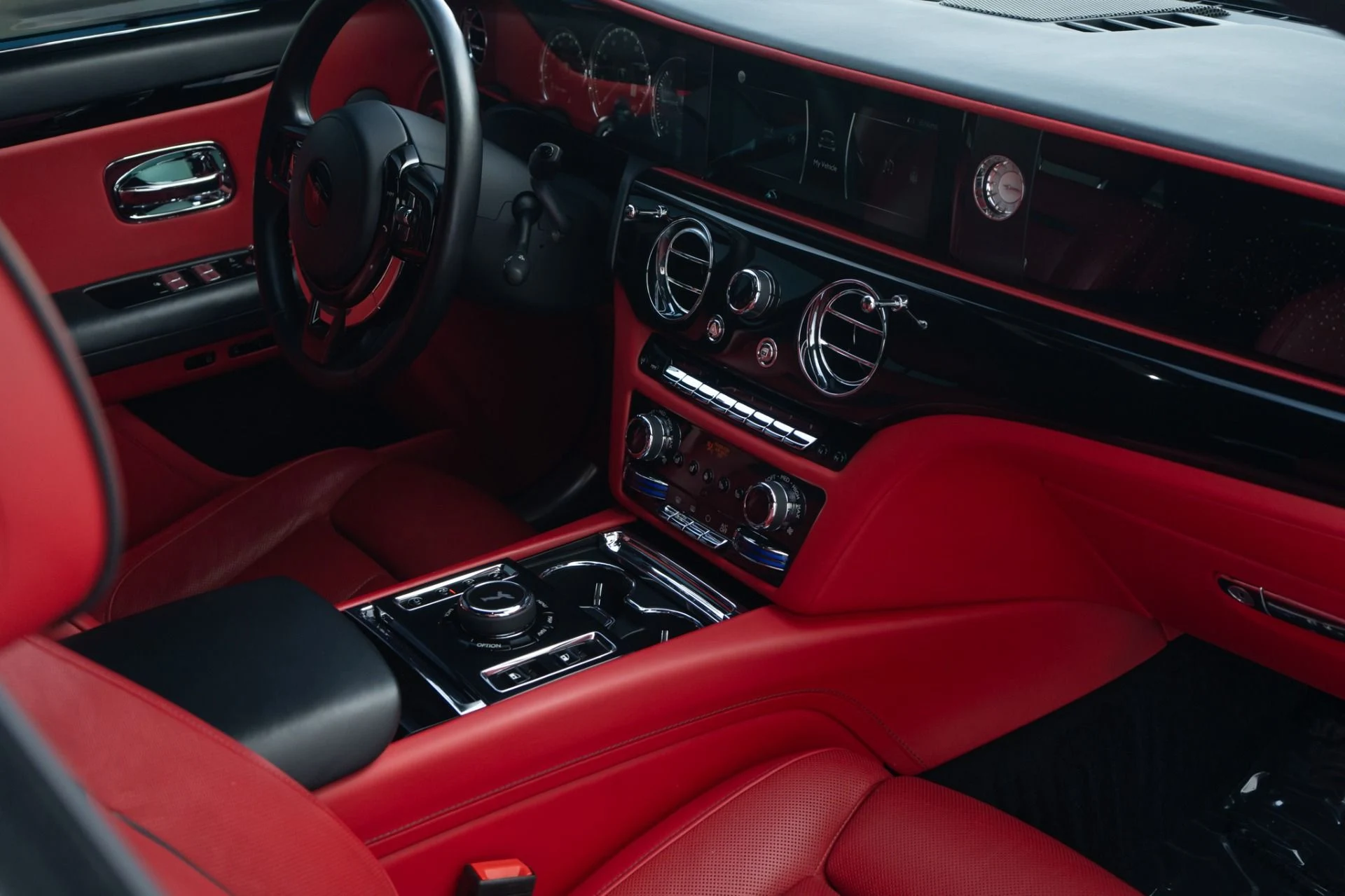 mph018_3899280709_Used_2022_Rolls_Royce_Ghost_1771452003_44cefa2464