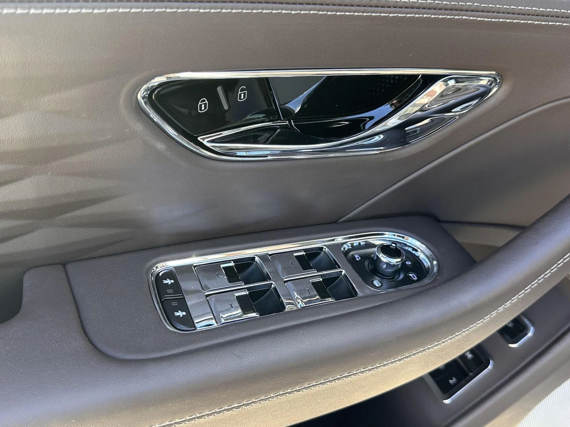 mph018_3902920629_173ae19aad54160222a2d82a3032a21f_6903b3c5f4