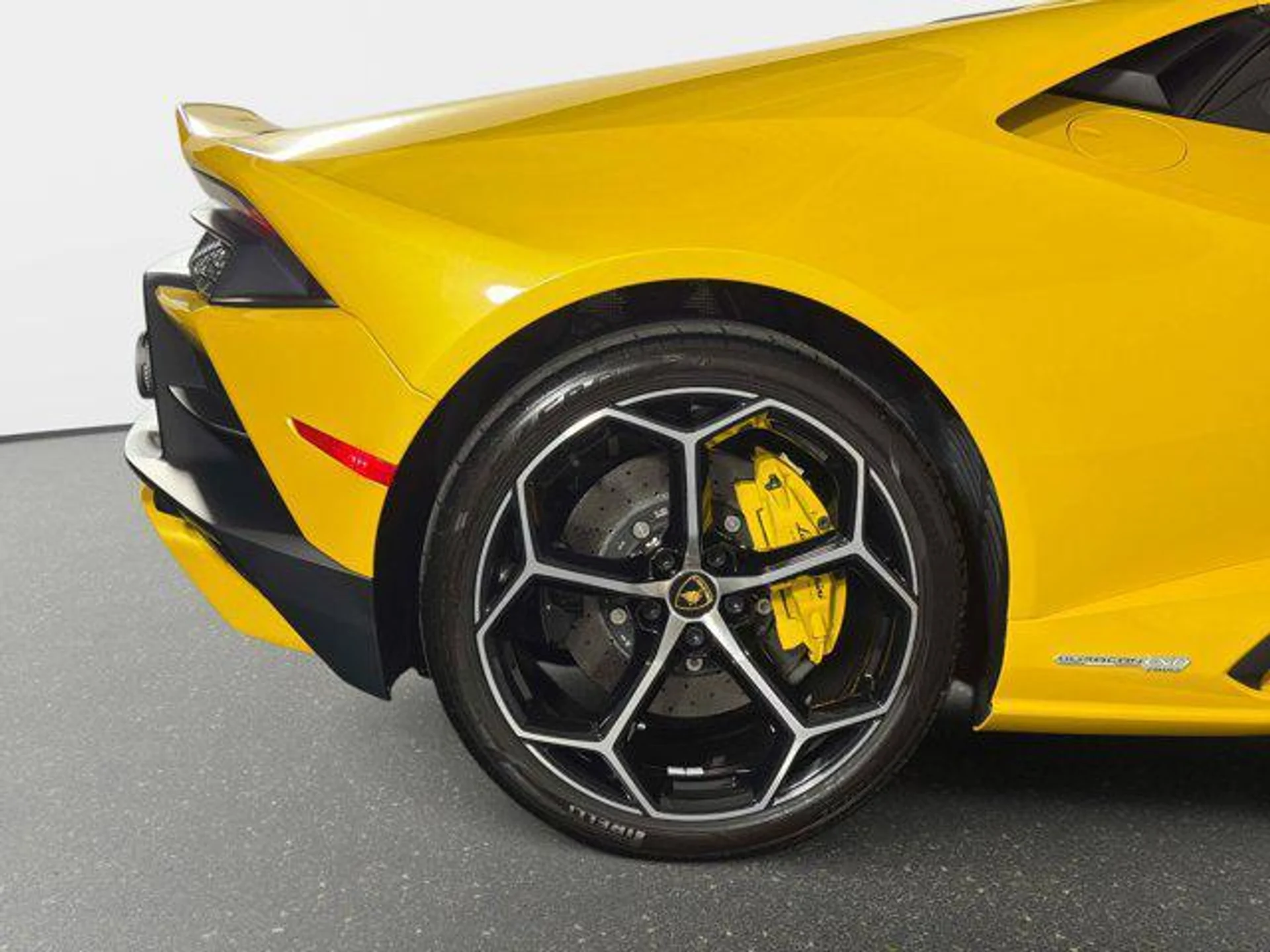 mph018_3904308473_E6_A3x_Zz_m_SL_45_Zp_K5aw_Ol99jk_U_29a5a20f09