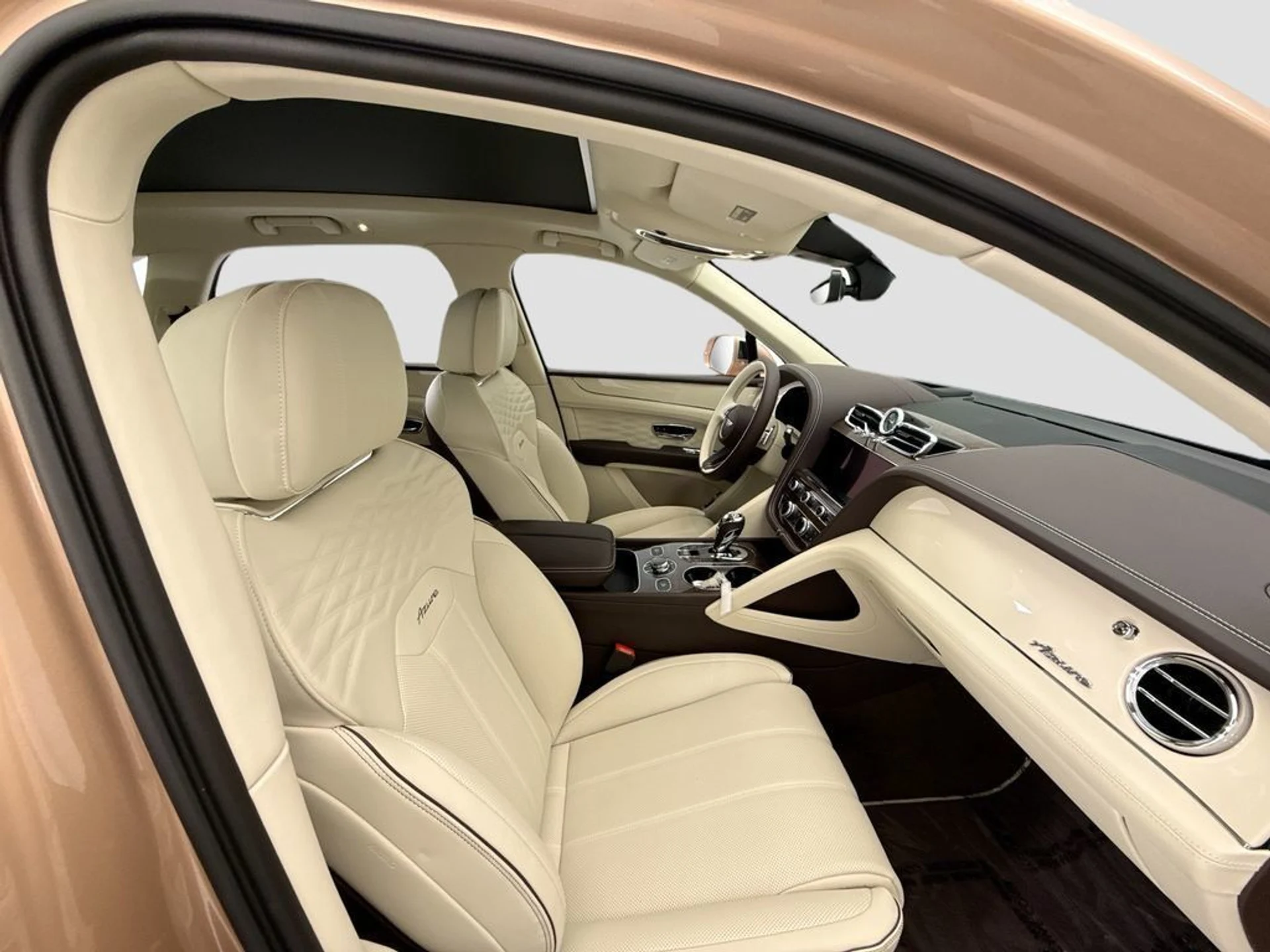 mph018_3904385566_new_2026_bentley_bentayga_8119_23010475_19_1024_de023d9c05