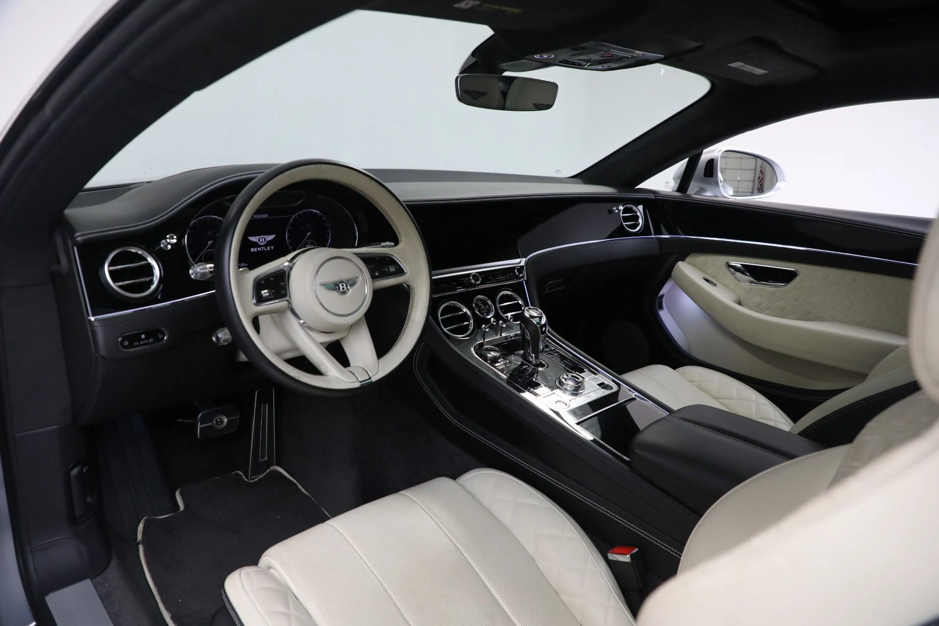 mph018_3912870884_Used_2021_Bentley_Continental_GT_V8_fc0a235b16