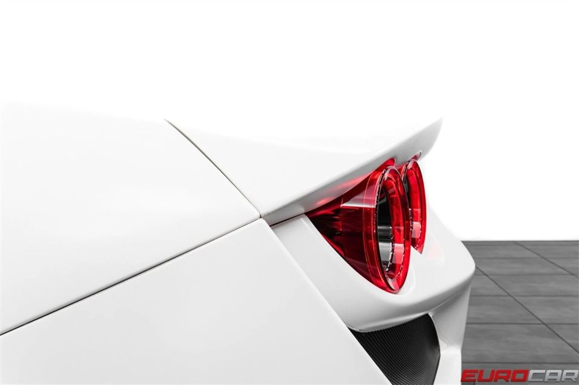 mph018_3914271127_image_19_59cc7818e0