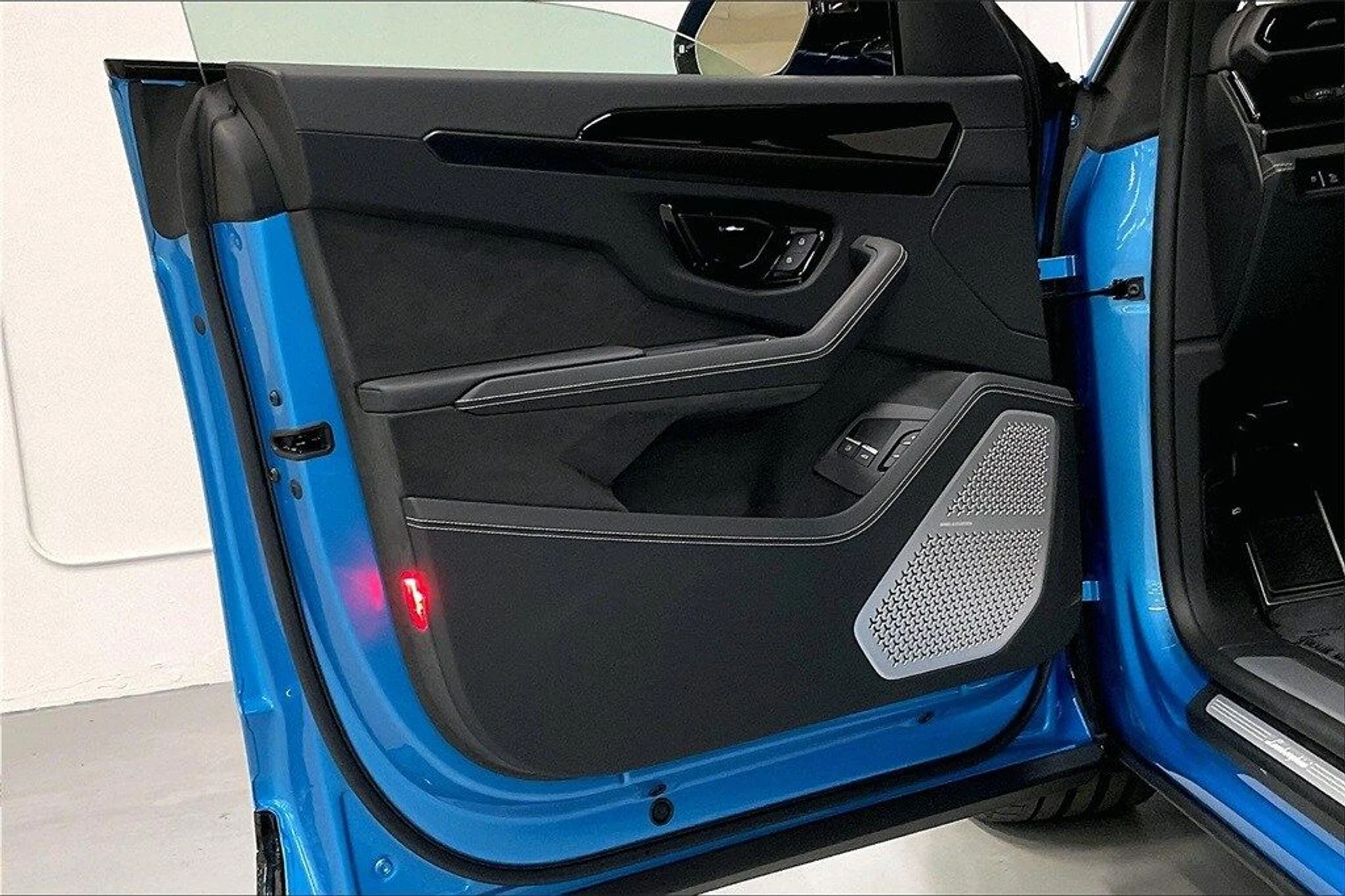 mph018_3915520674_74677c97181862d2082eb14cd5d67547x_dab4473dab