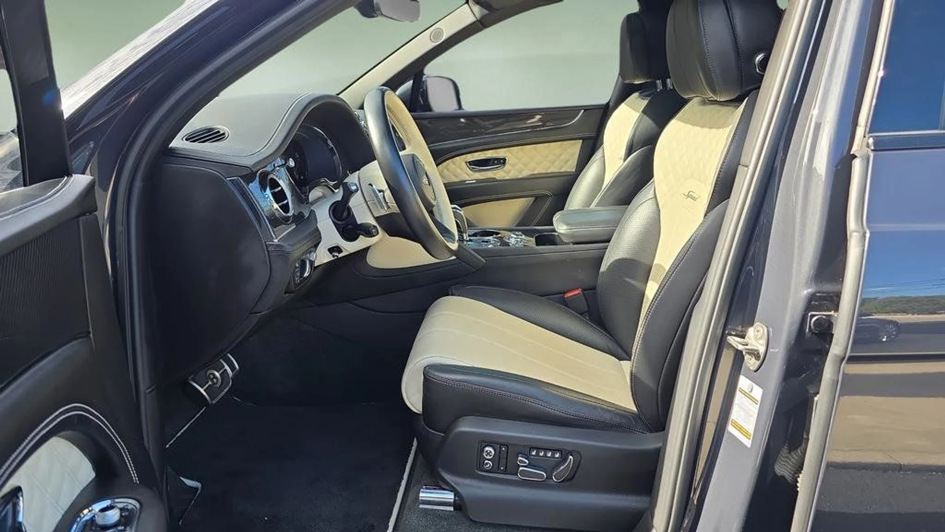 mph018_3918369350_1a9329253bdb44ddacf2829998e2d20d_bca987e552