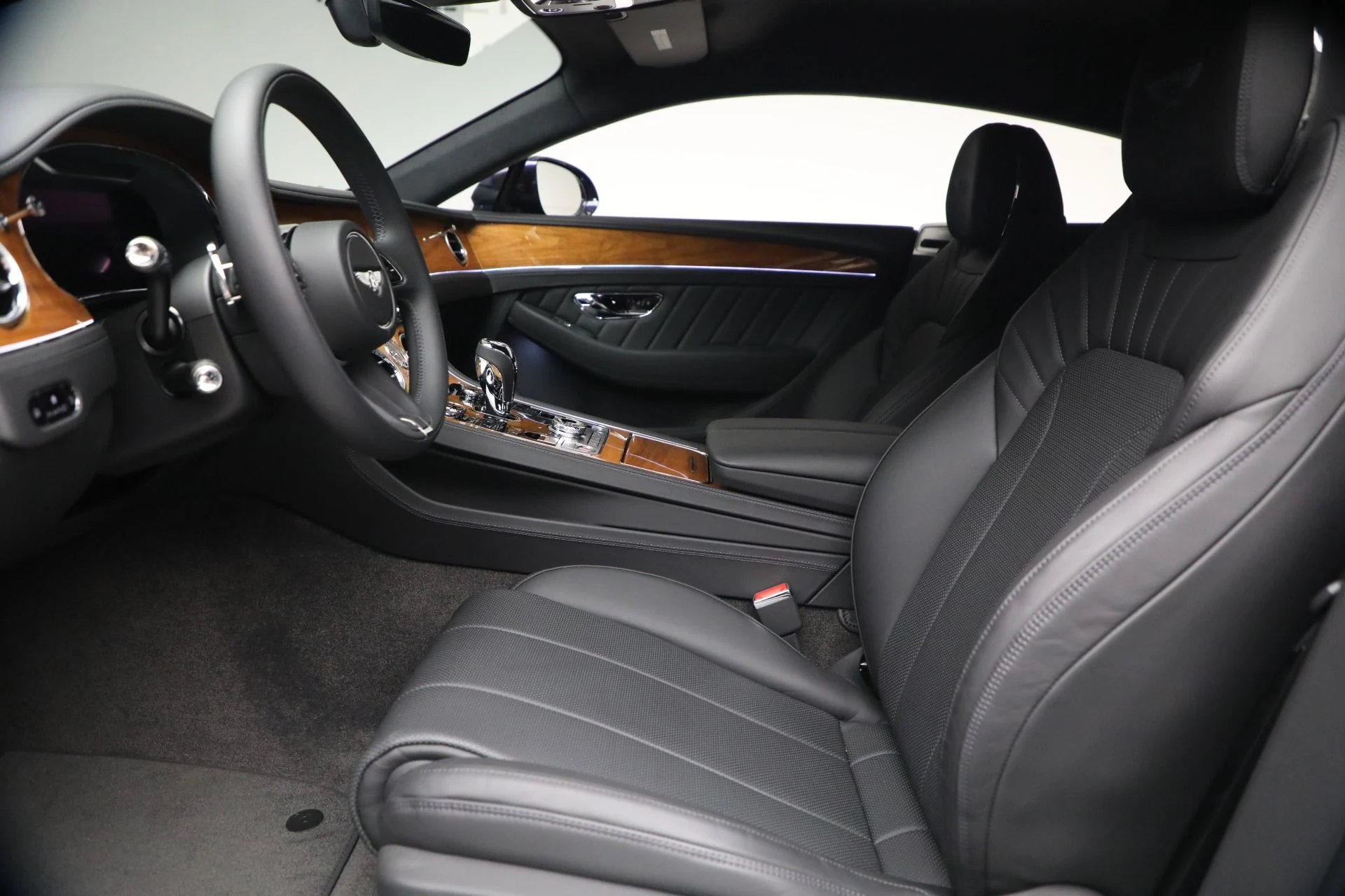 mph018_3923213426_Used_2024_Bentley_Continental_GT_Edition_8_1766446200_2c0c27efba