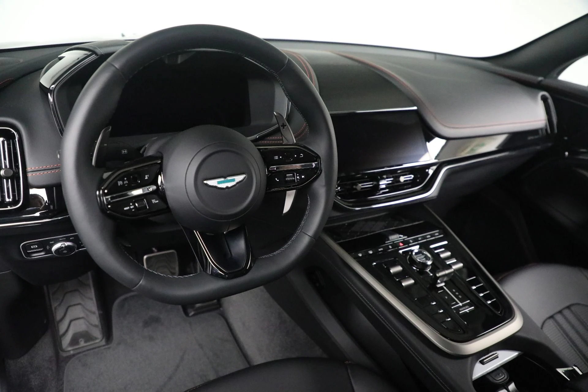 mph018_3925601462_New_2025_Aston_Martin_DBX_707_351e9680fb