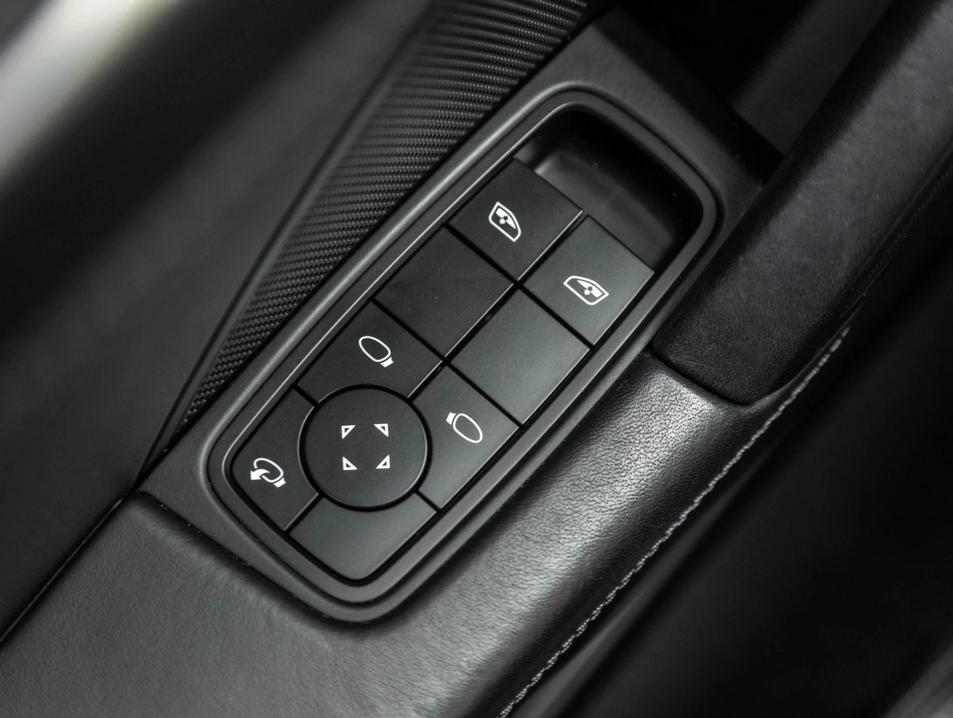 mph018_3930017758_19_a99c66bc7e