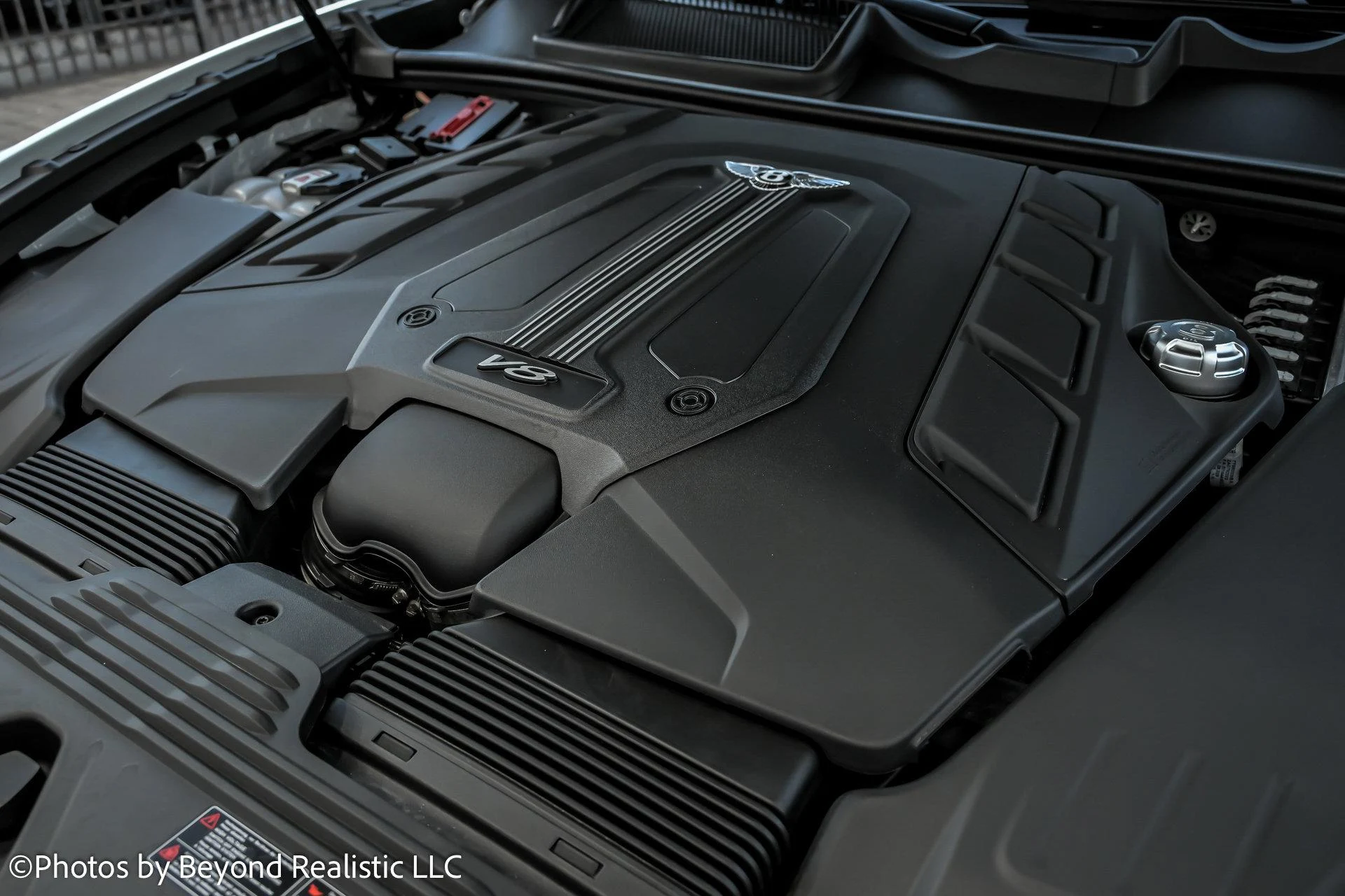 mph018_3932898355_Used_2019_Bentley_Bentayga_V8_1764407878_91c13a8dde