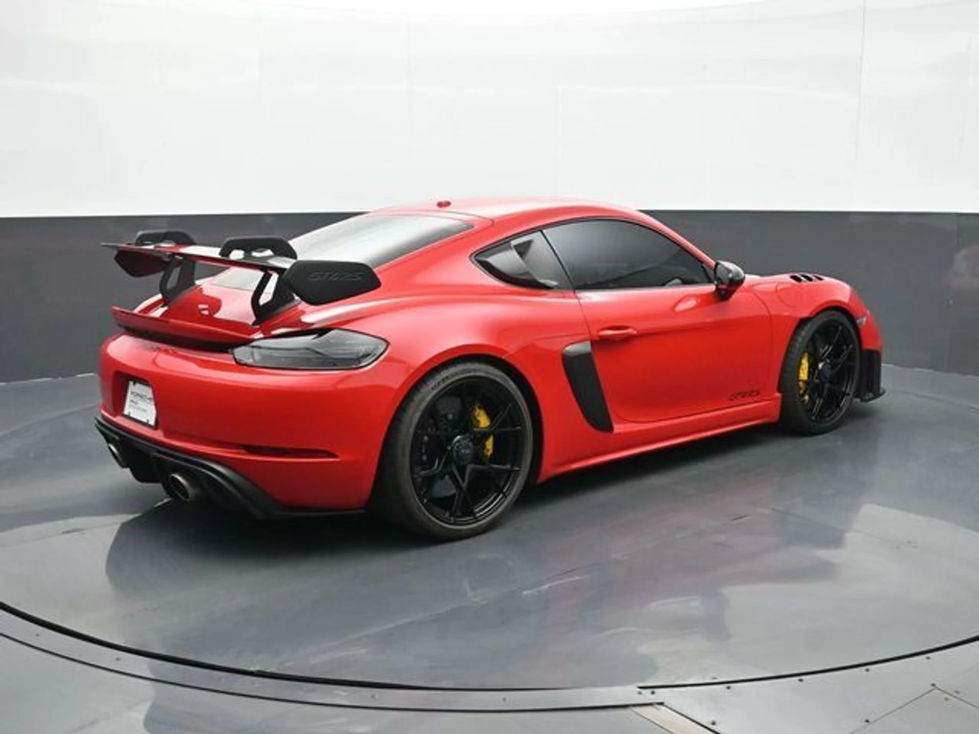 mph018_393869583_36c57e4a6d64d49ca4383e4d64058600x_54f2278635