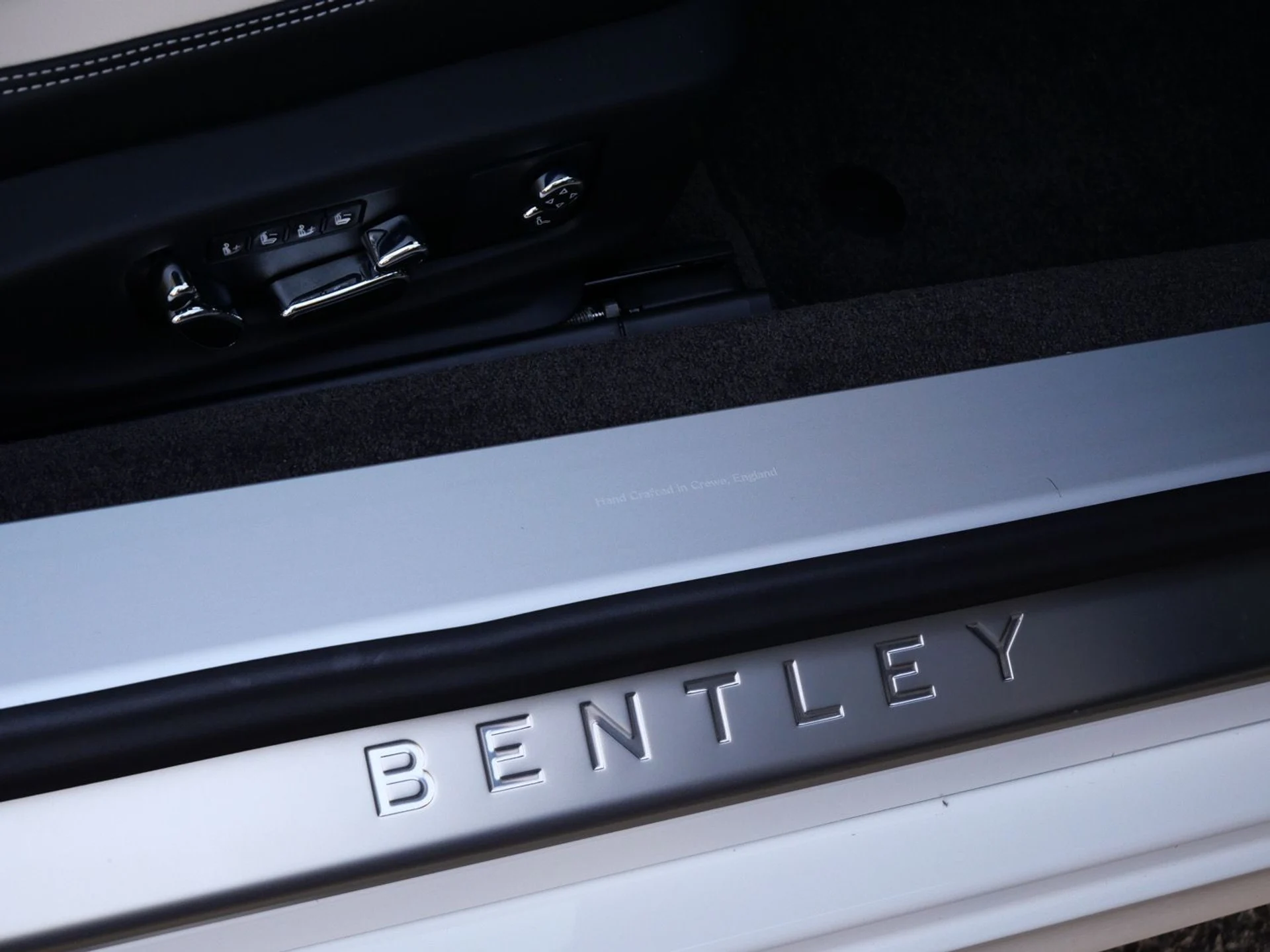 mph018_39421044_8f818edc5d175f2ce9f48347dec25f22x_d4401e56e8