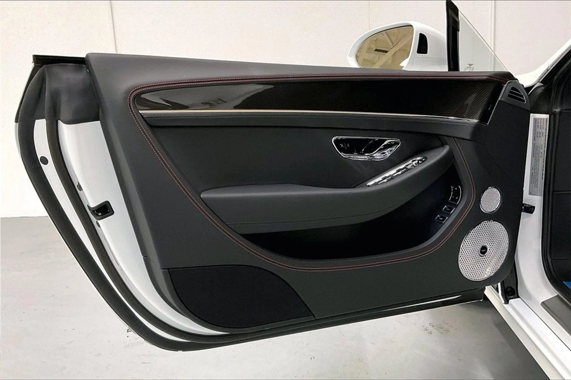 mph018_3944983398_087e0168216322bb7b233d87c87d0849x_c7b86f3fd2