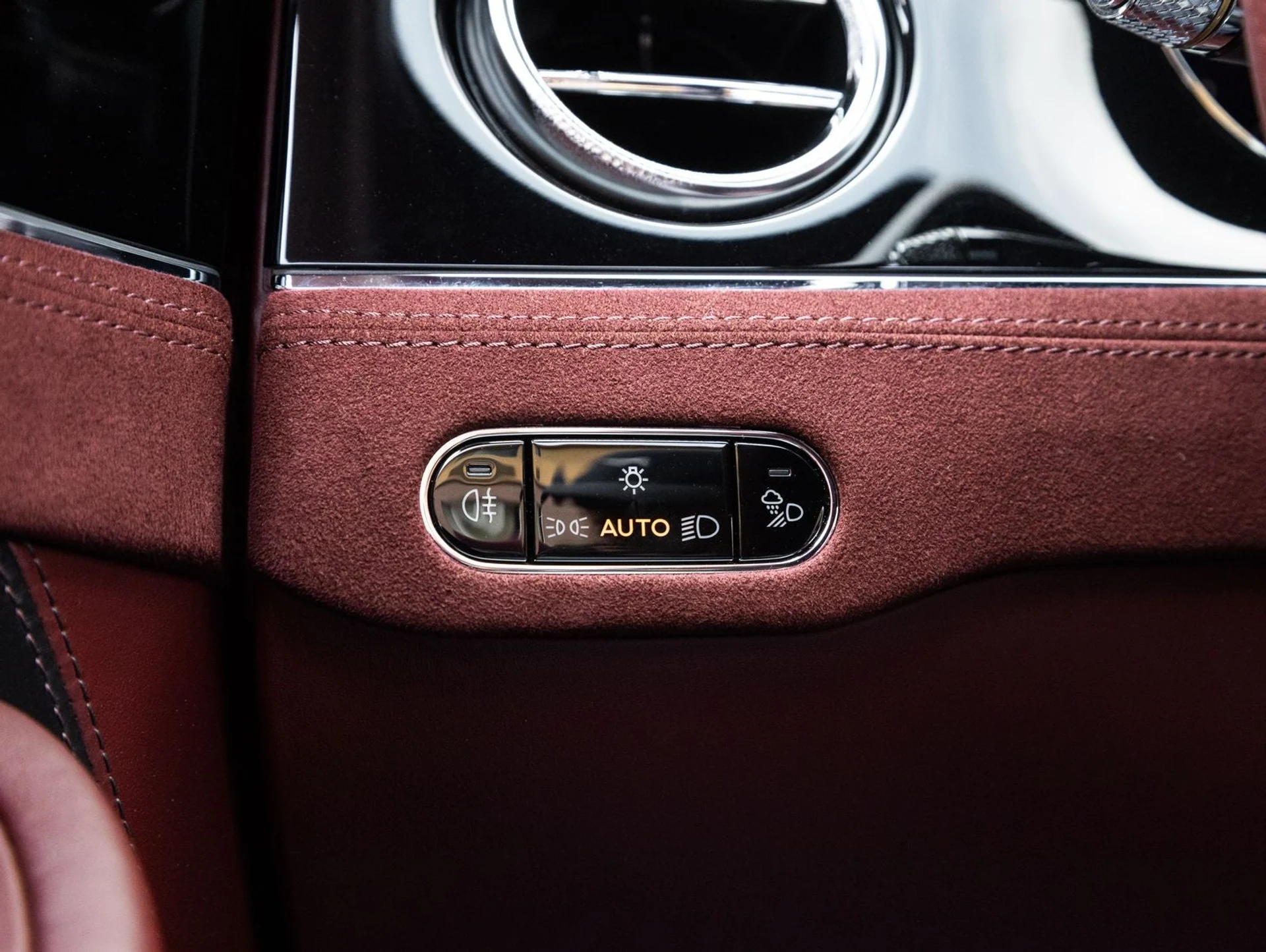 mph018_3947937408_19_50e3703a87