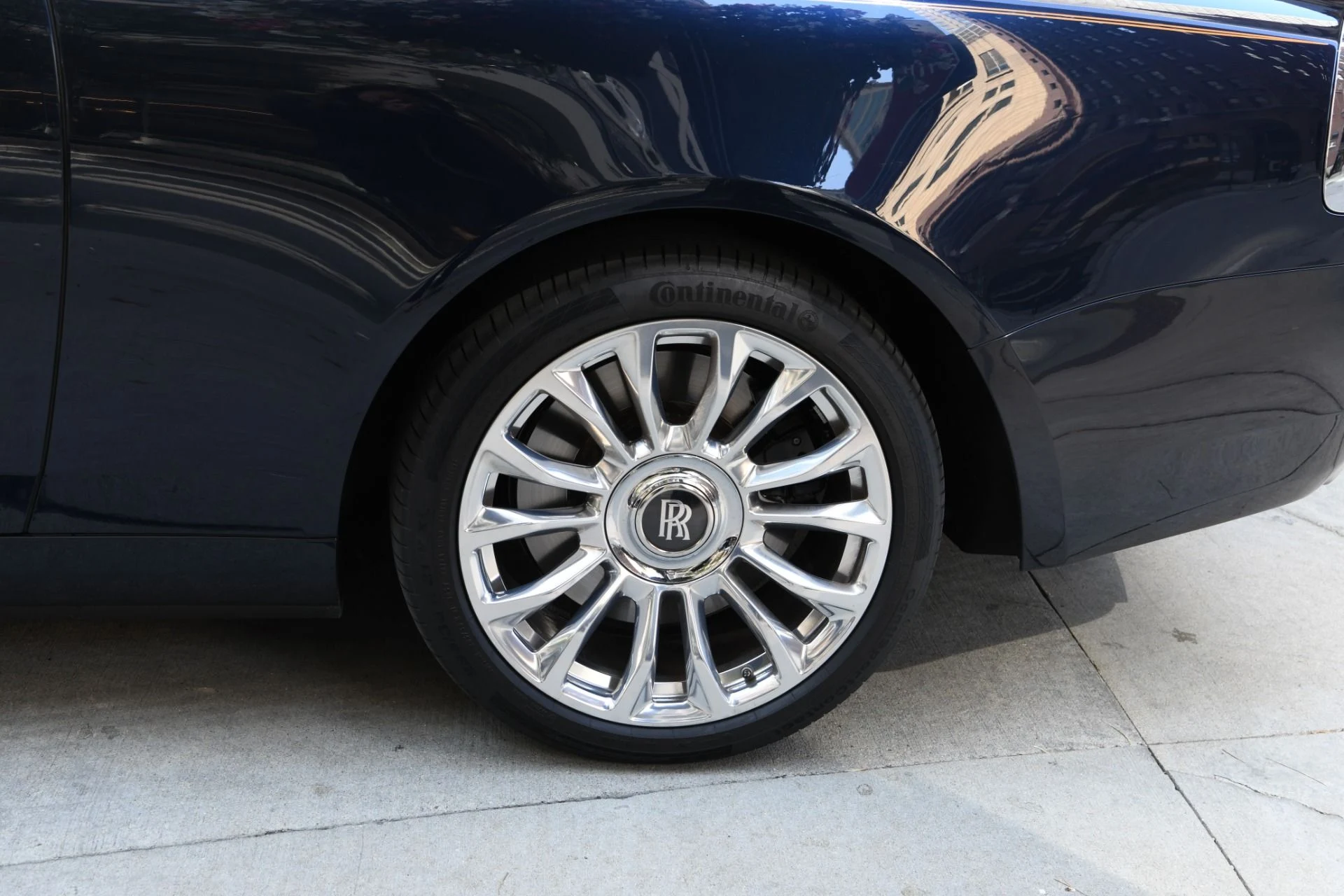 mph018_3949257327_11935_p20_l_e953e5f65d