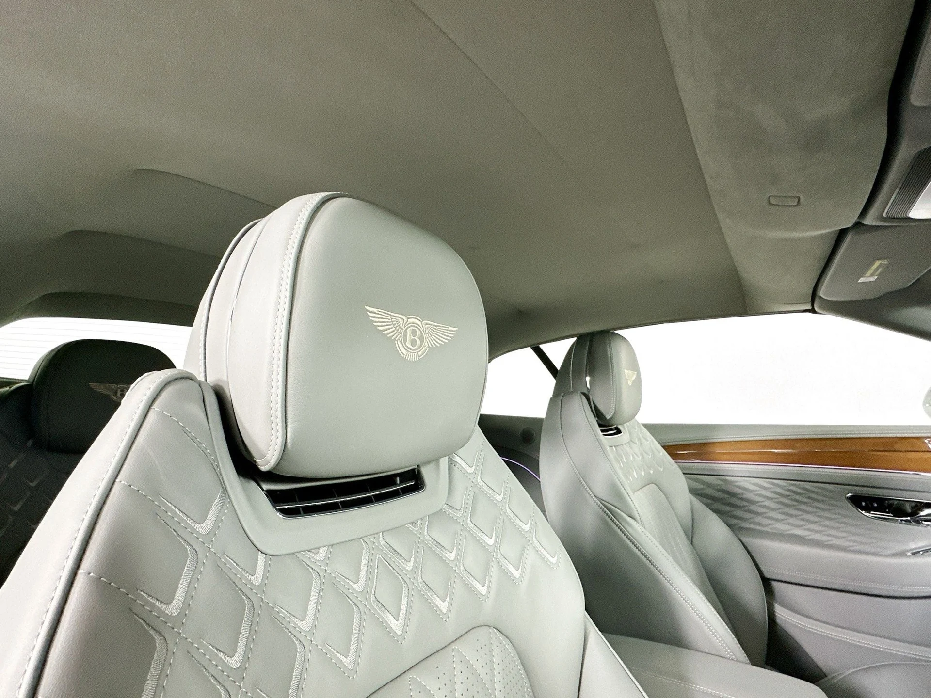 mph018_395285524_19_f60311f7eb