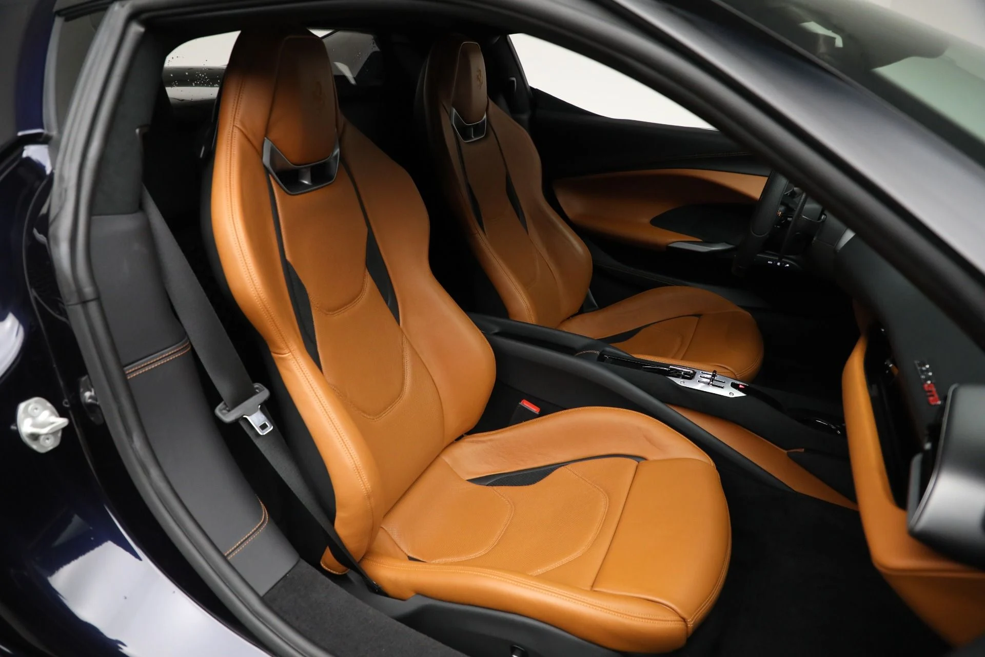 mph018_3959107080_Used_2025_Ferrari_296_GTB_1763152583_3273835601