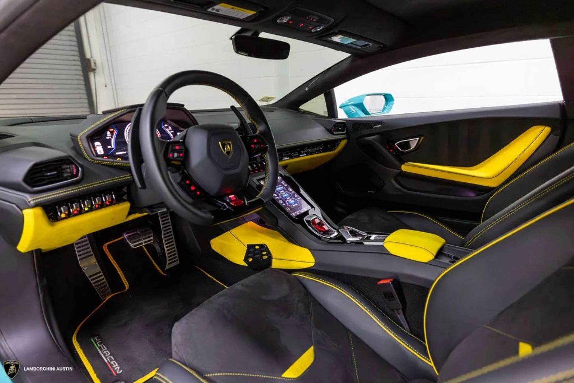 mph018_396561325_77bec42790fbea45c8b179f3b22ce281x_017ca0f9ad