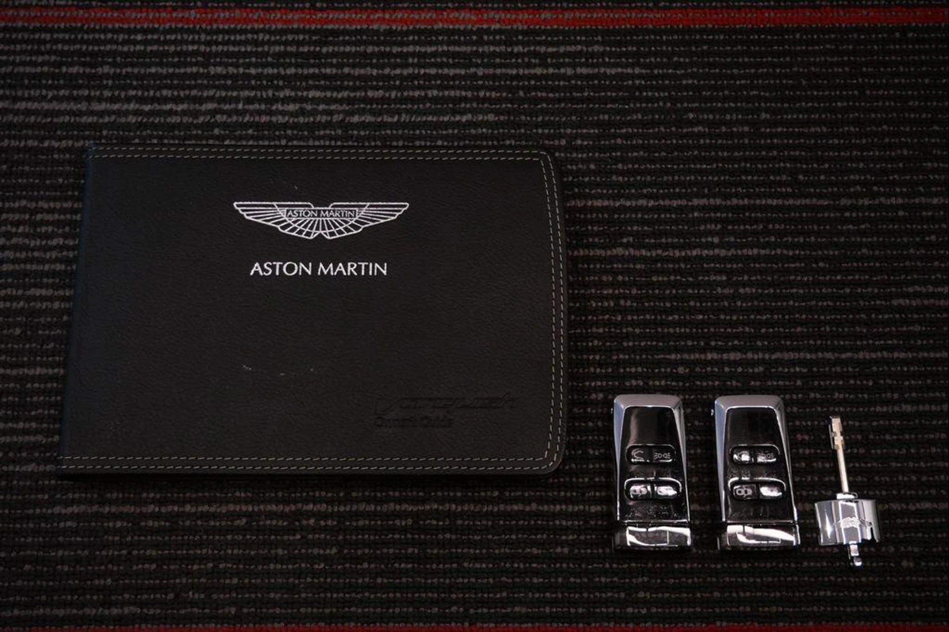 mph018_3972853213_1_Wj_U_Ogws_Hw_b_Jl_2_Y_Rg_GP_Zdzf94_edae8ec08a