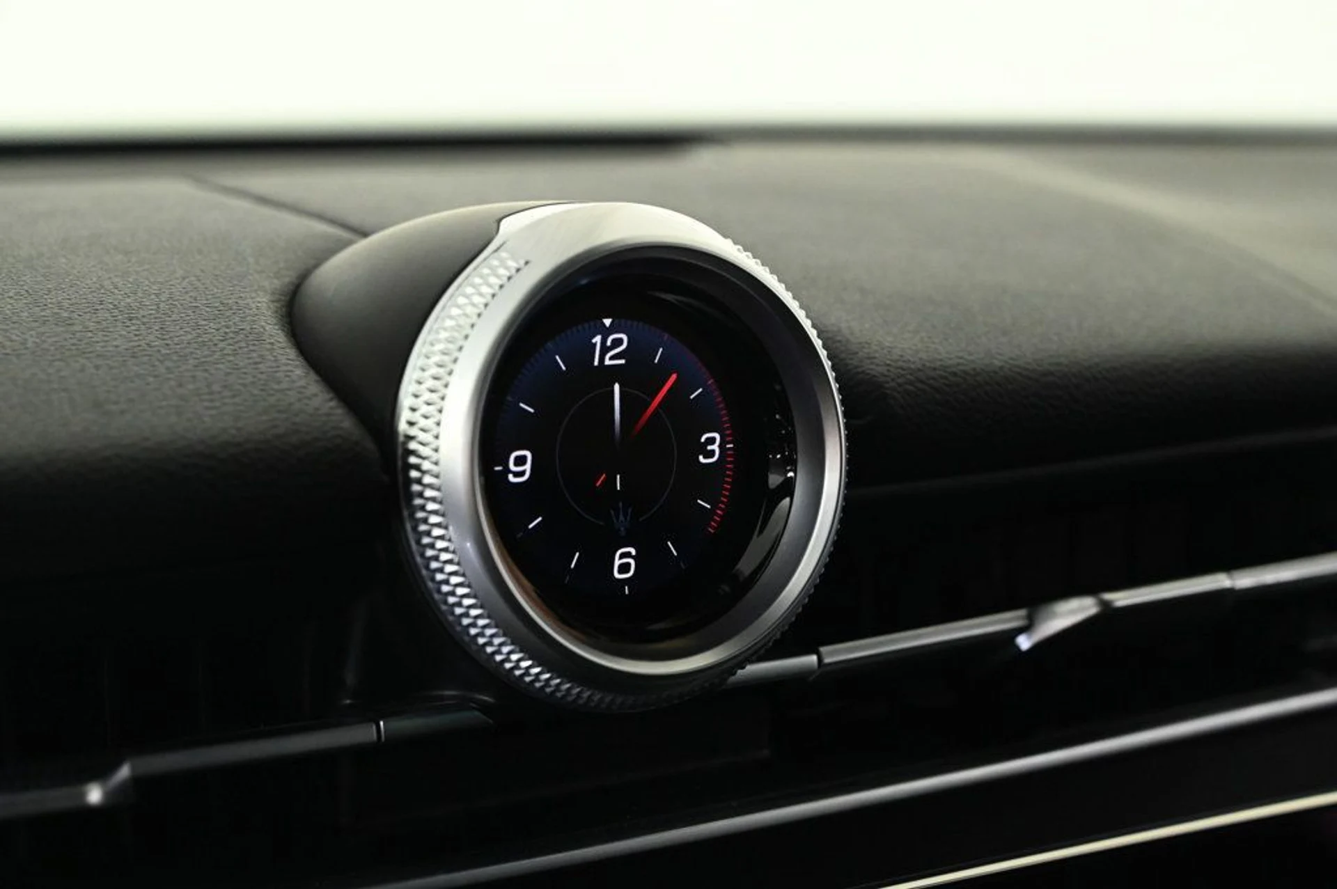 mph018_3986658904_used_2024_maserati_grecale_gt_11350_22936012_18_1024_ca0369c548