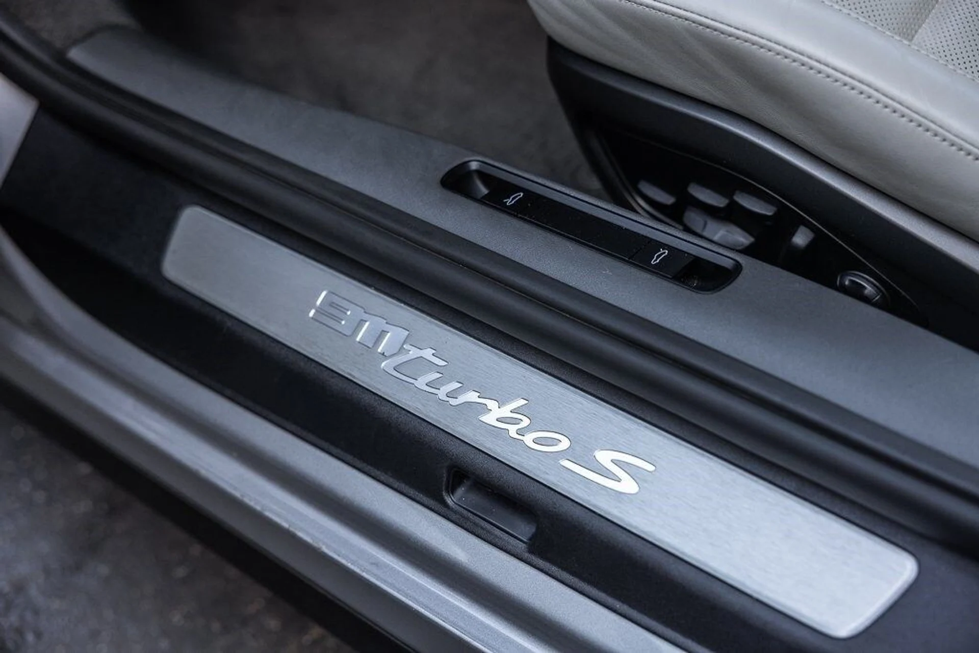 mph018_3988971480_d1aa119aa5c98a34e1533fc8b83519c3x_f7c9c035cb