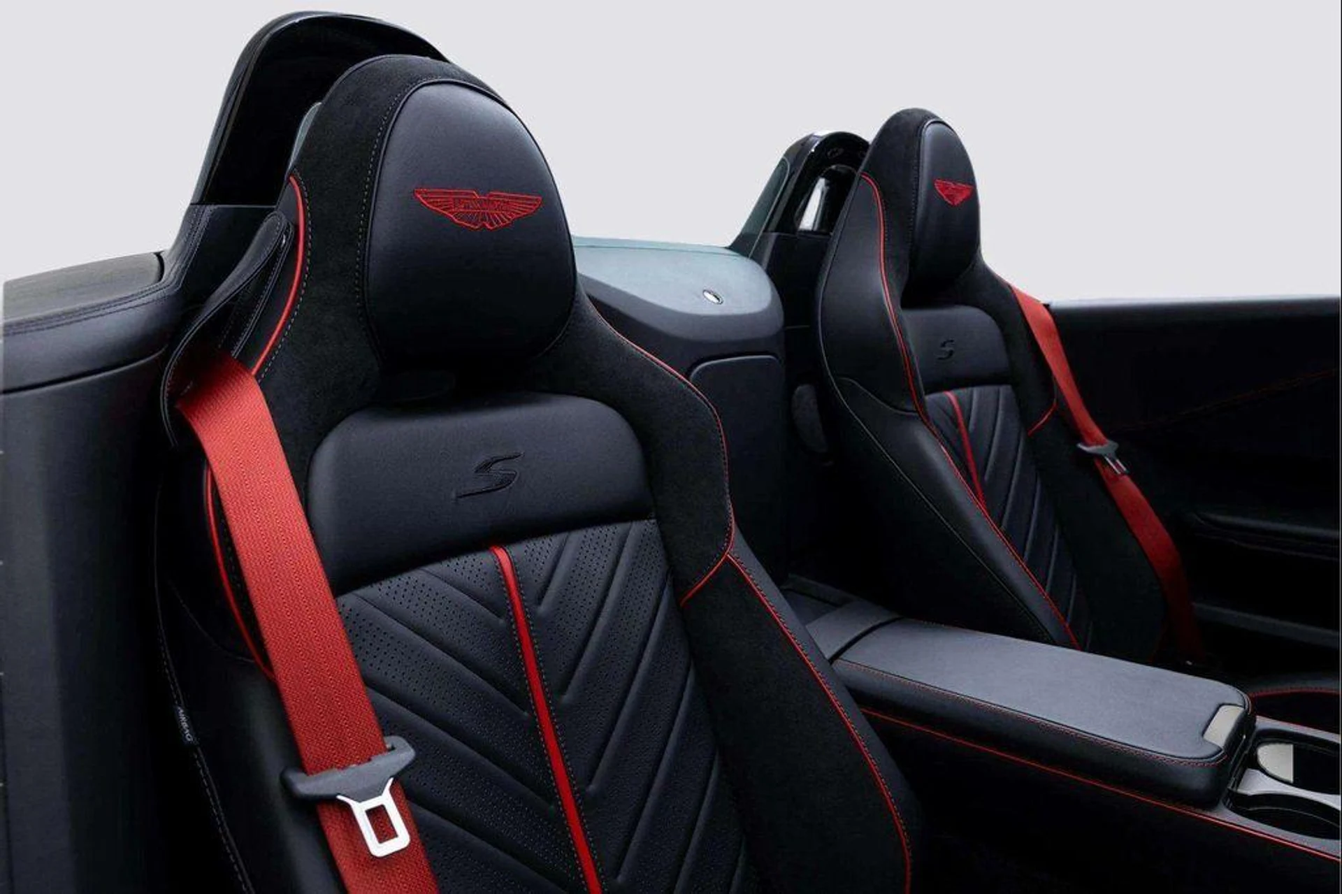 mph018_3989467757_xhb_Tx_Xy7i_R_Kjl_K35g_QD_Urx_WP_1uk_67154f0af0