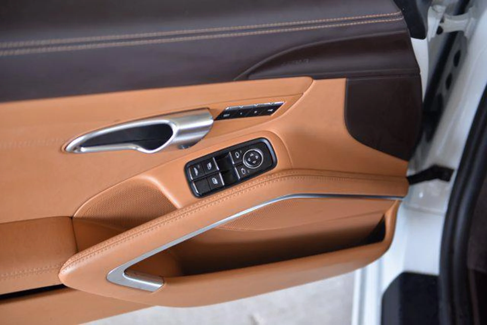 mph018_3993810354_j47p_Uo1_H6d_Uw_RP_7qw_Z7j_Yv0_V4u4_d7c0e06a9c