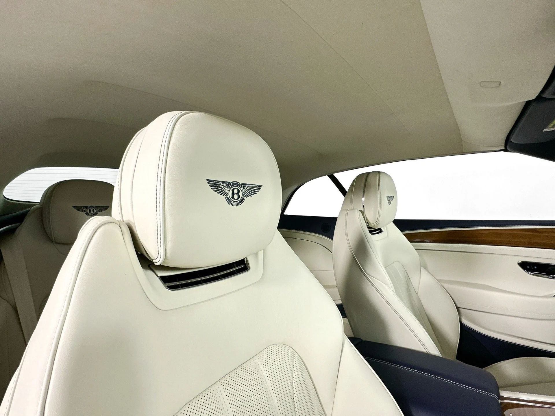 mph018_399622189_19_db1194c1f0