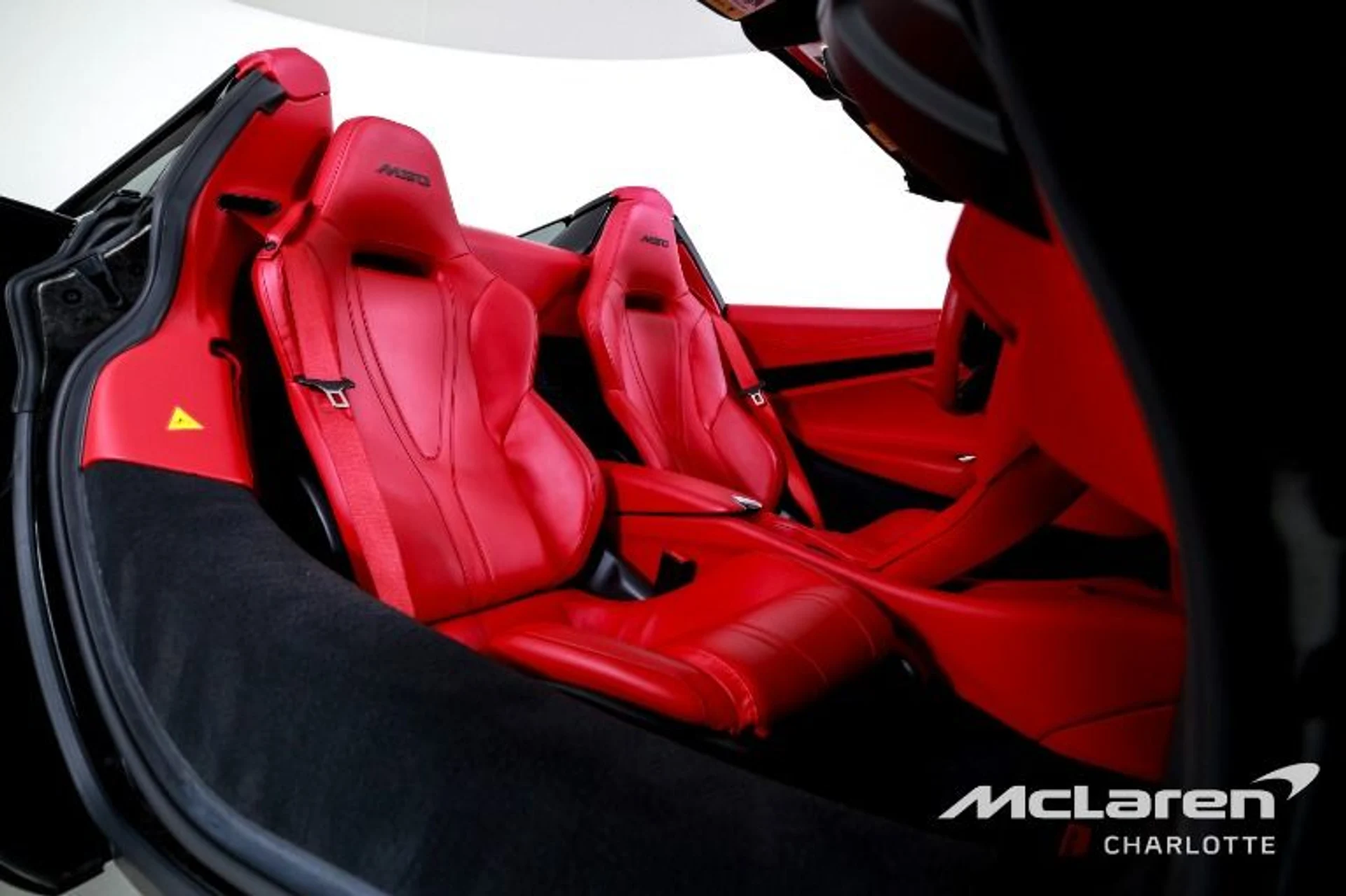 mph018_4001005643_Used_2025_Mc_Laren_750_S_Spider_0dbf3ce0ca