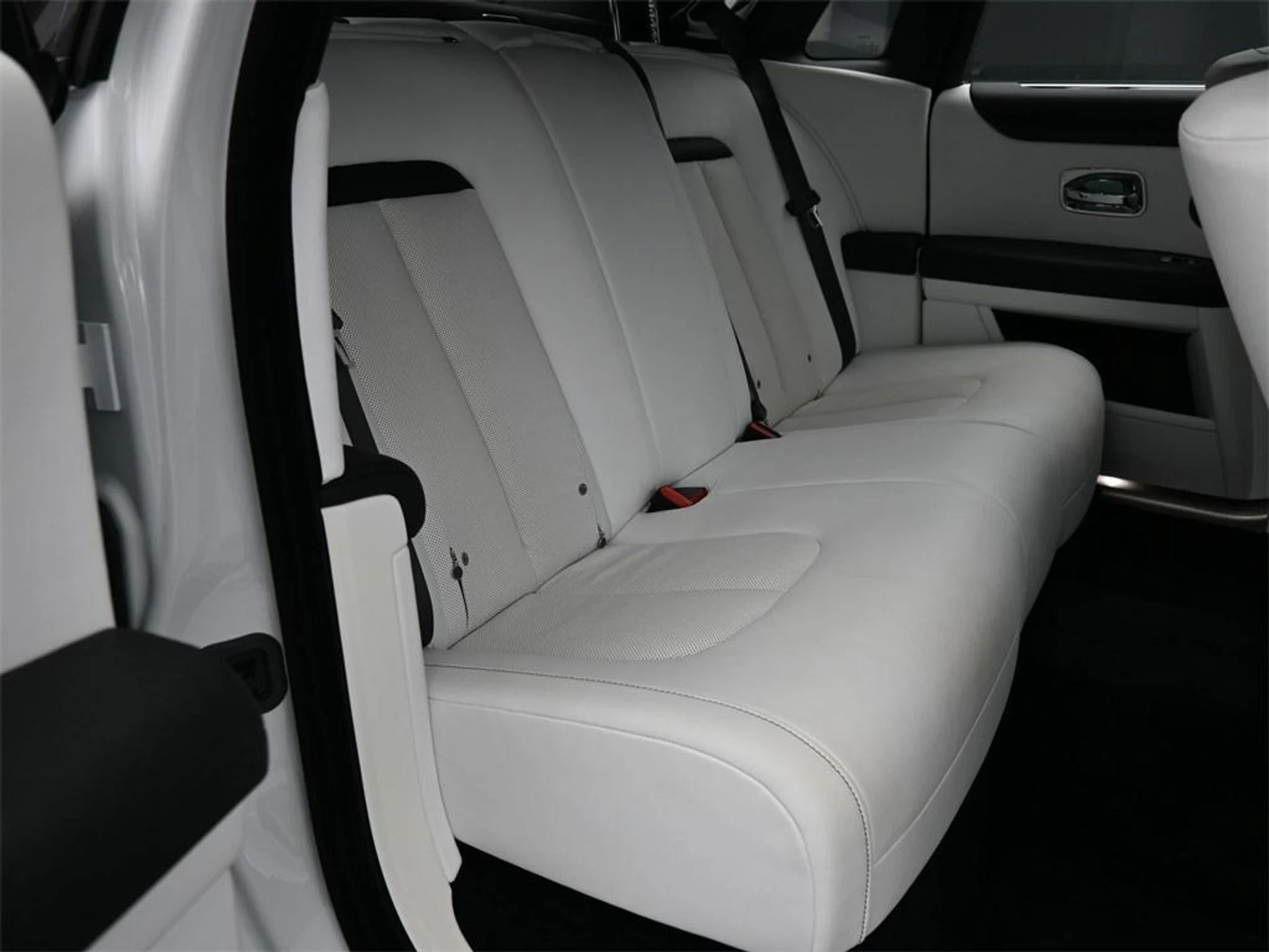 mph018_4006378137_Ot_Q9yydl_Z1_Im_R_Eo_Bgyqvoo_Zxxg_f213a20b30