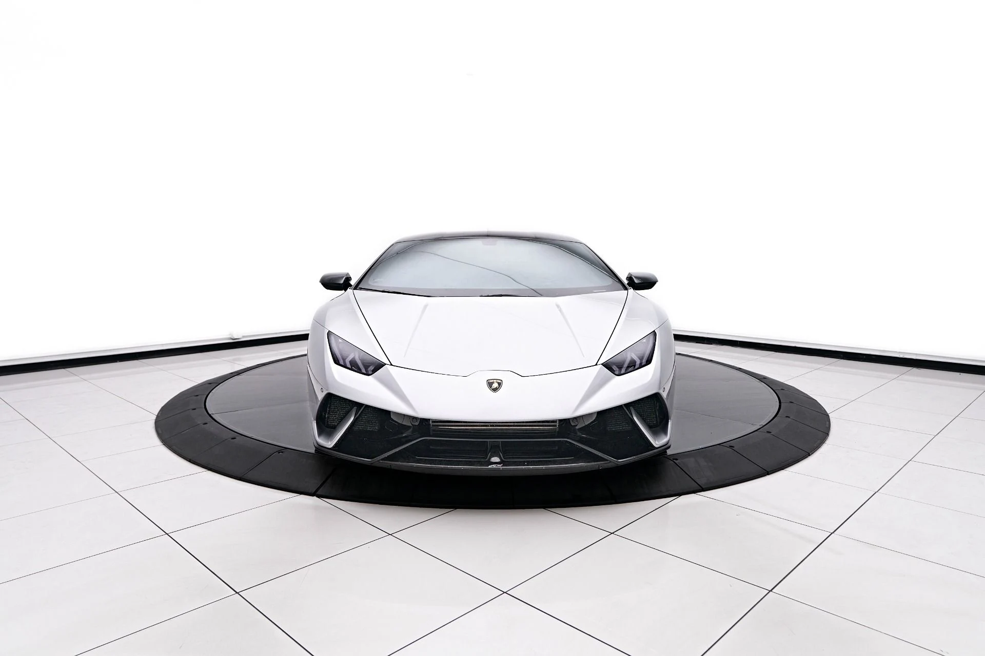mph018_4011680684_Used_2018_Lamborghini_Huracan_Performante_1761069248_051e262a5c