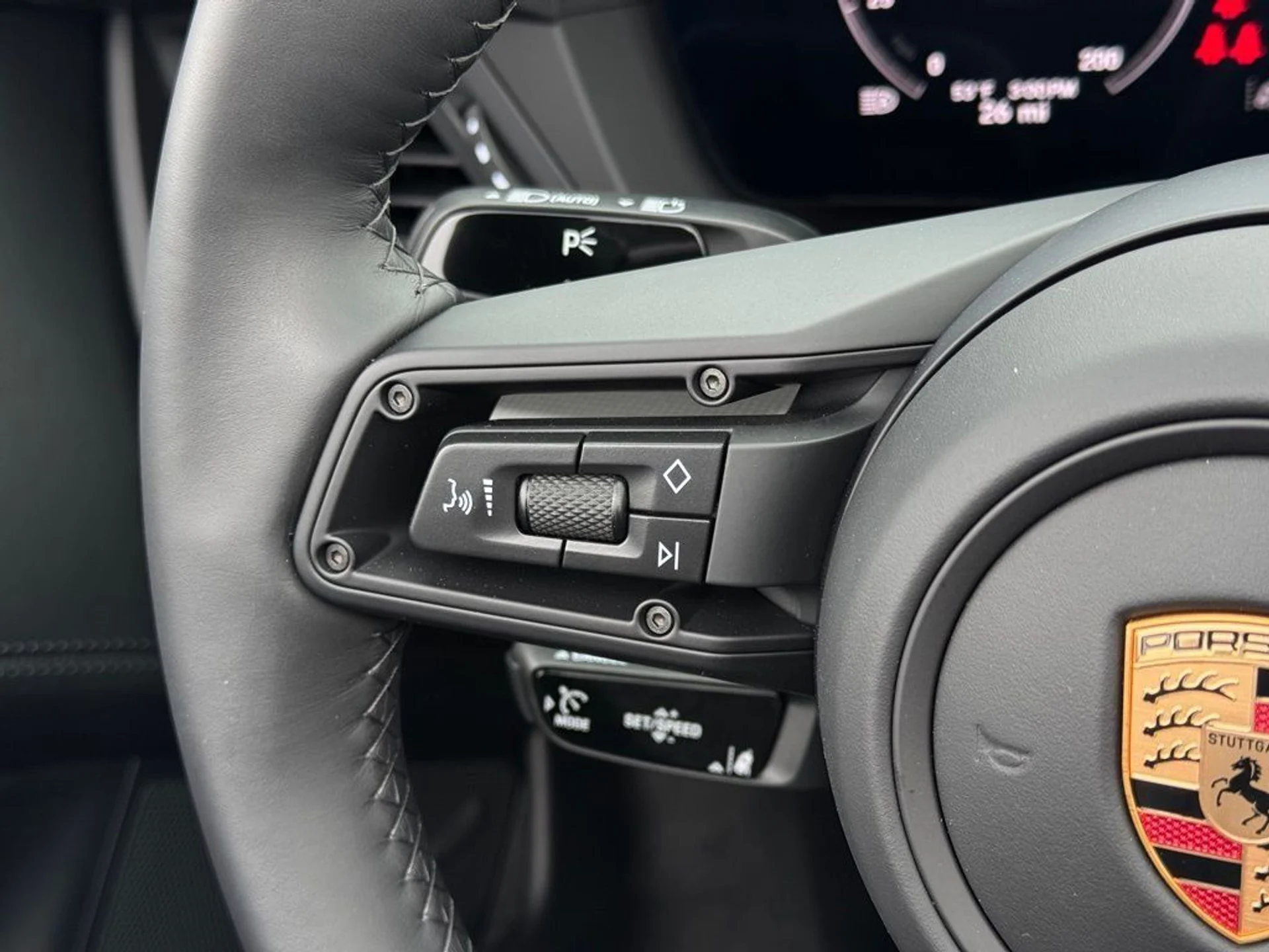 mph018_4013152715_4a229fdb7b6e44e3faef9084a84135dc_16d1142cd9