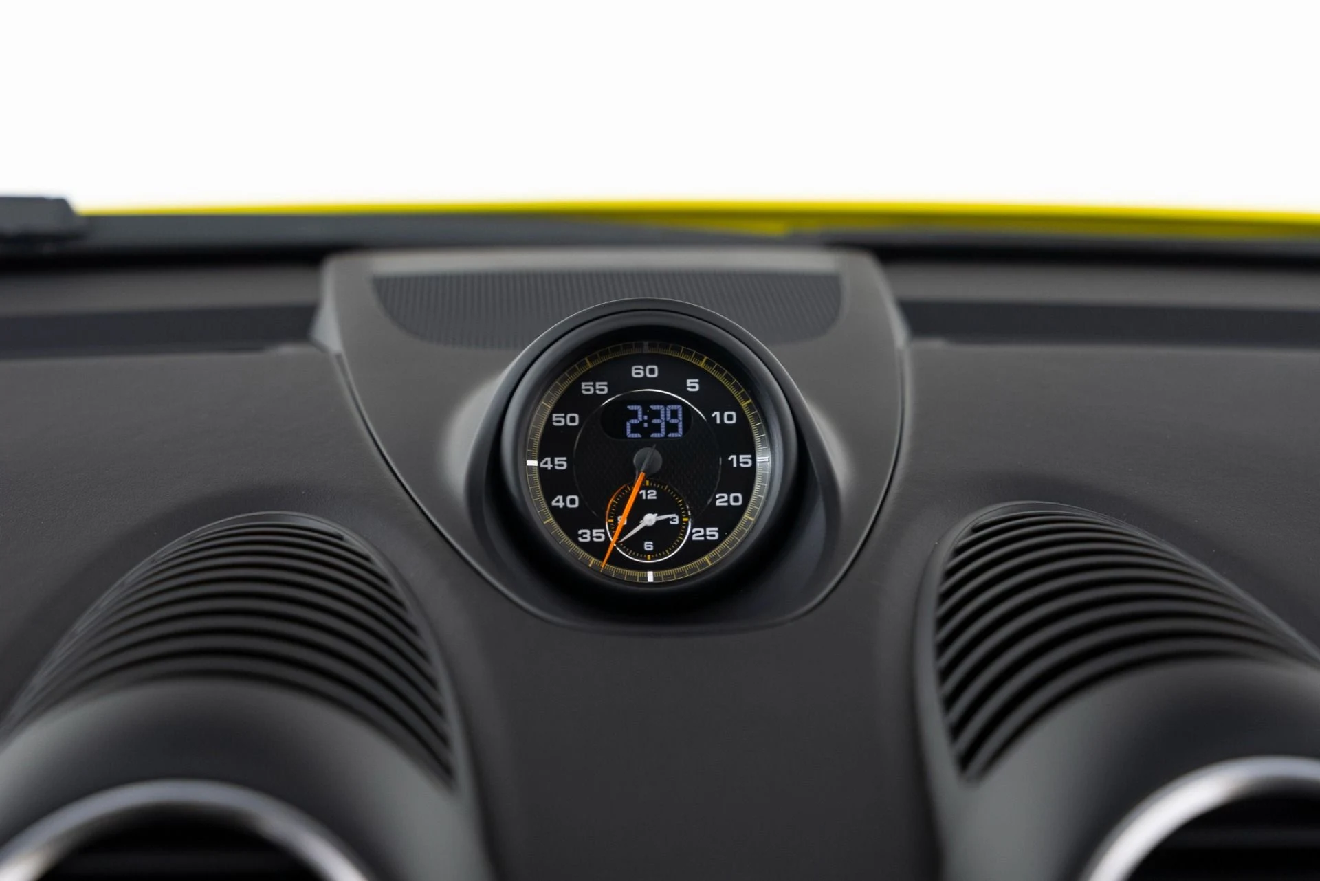 mph018_4016209960_Used_2022_Porsche_718_Cayman_GT_4_1769546035_6a411ce55e