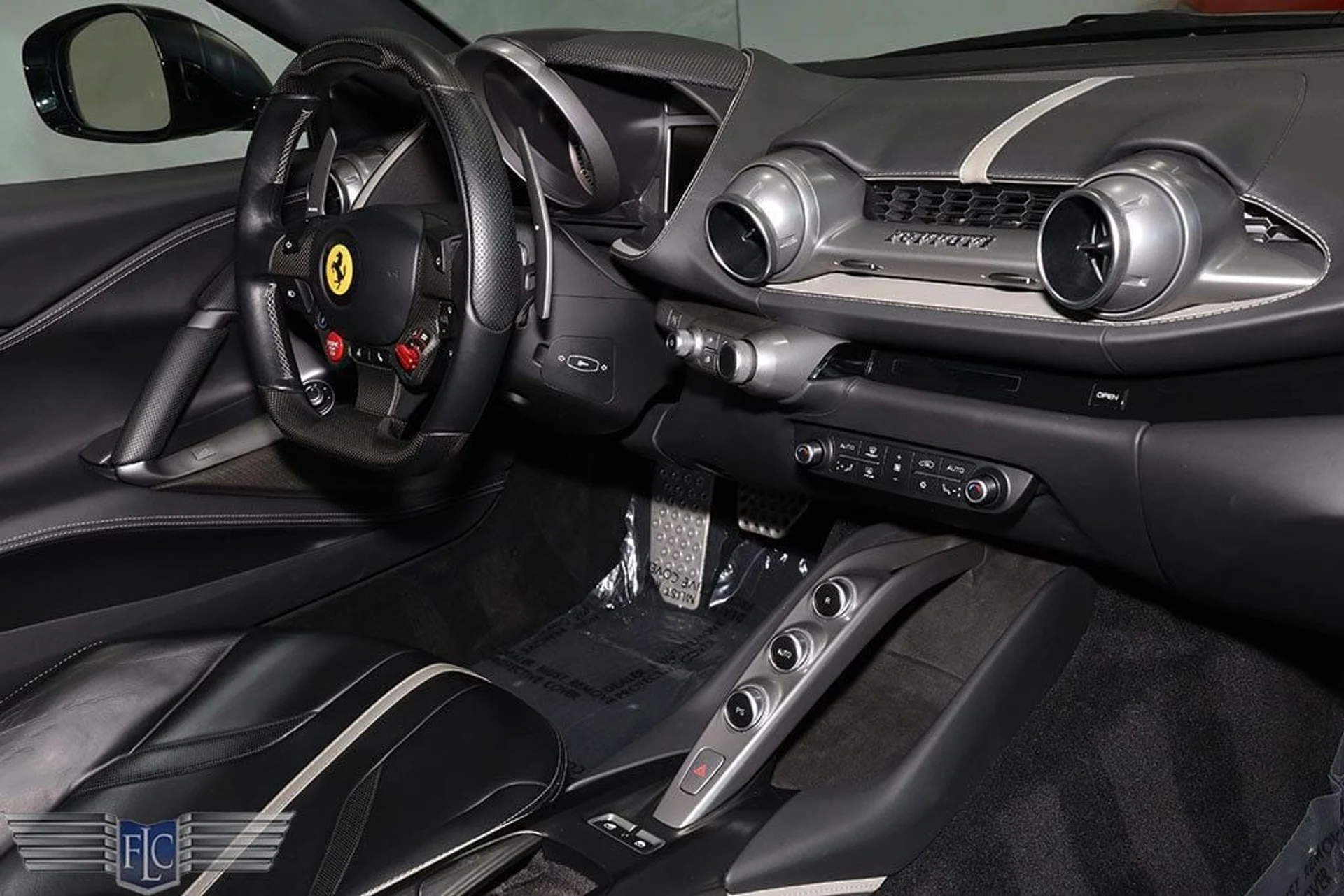mph018_4016454837_used_2018_ferrari_812_superfast_coupe_9689_22652792_19_1024_6e79dbaa94
