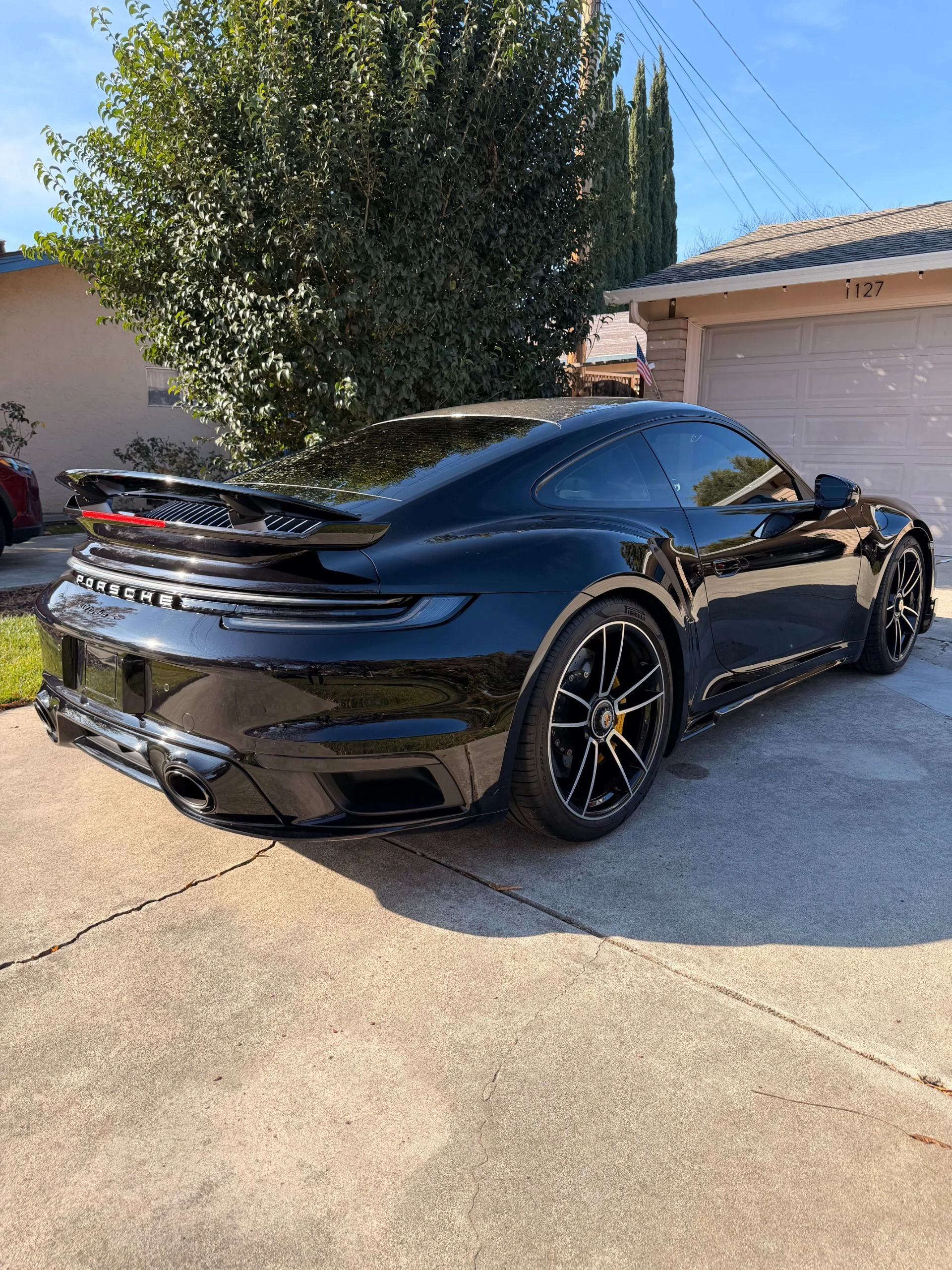 mph018_403215729_Used_2021_Porsche_911_Turbo_S_1766101435_7206fc01e7