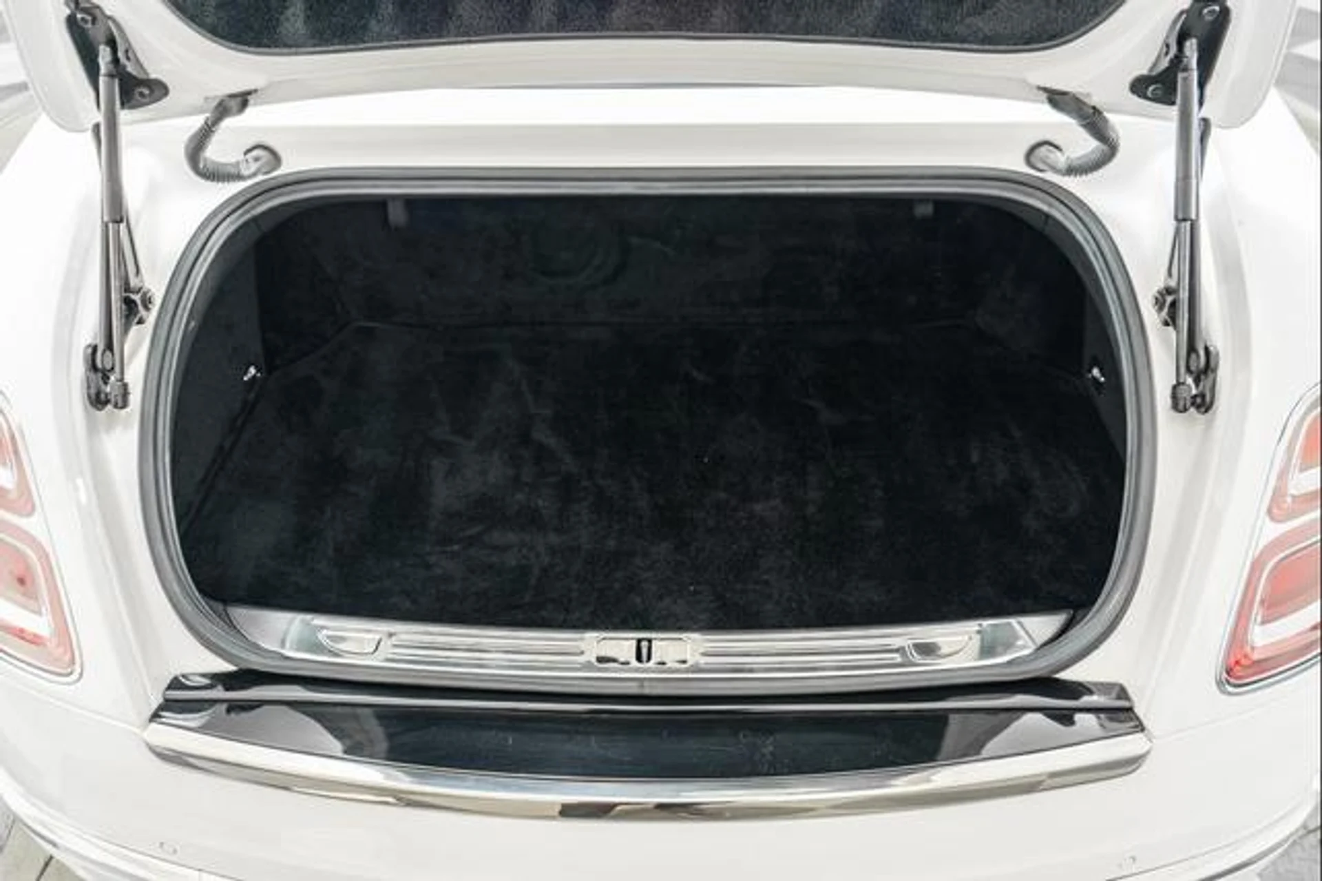 mph018_4034251177_F_Bur3c_K_Ba_E_Pfb3_RO_Fsl_w_E6_Wp_UI_9ab9327595